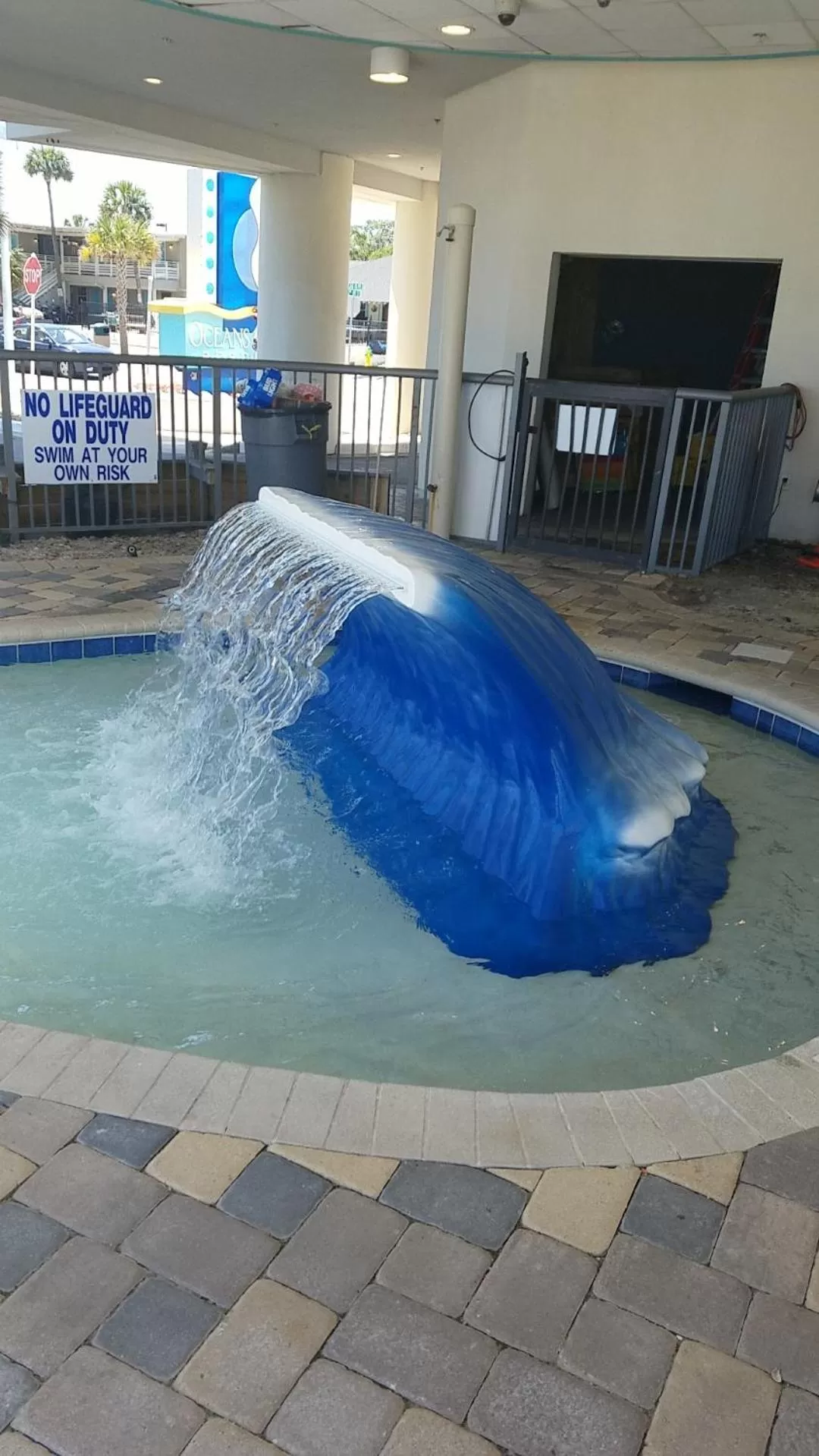 Swimming pool in Oceans One Resort