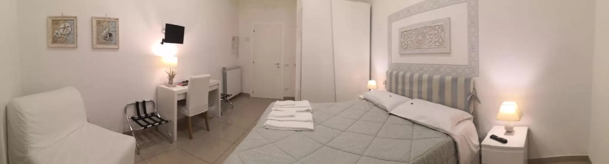 Bedroom, Bed in Guantai 30