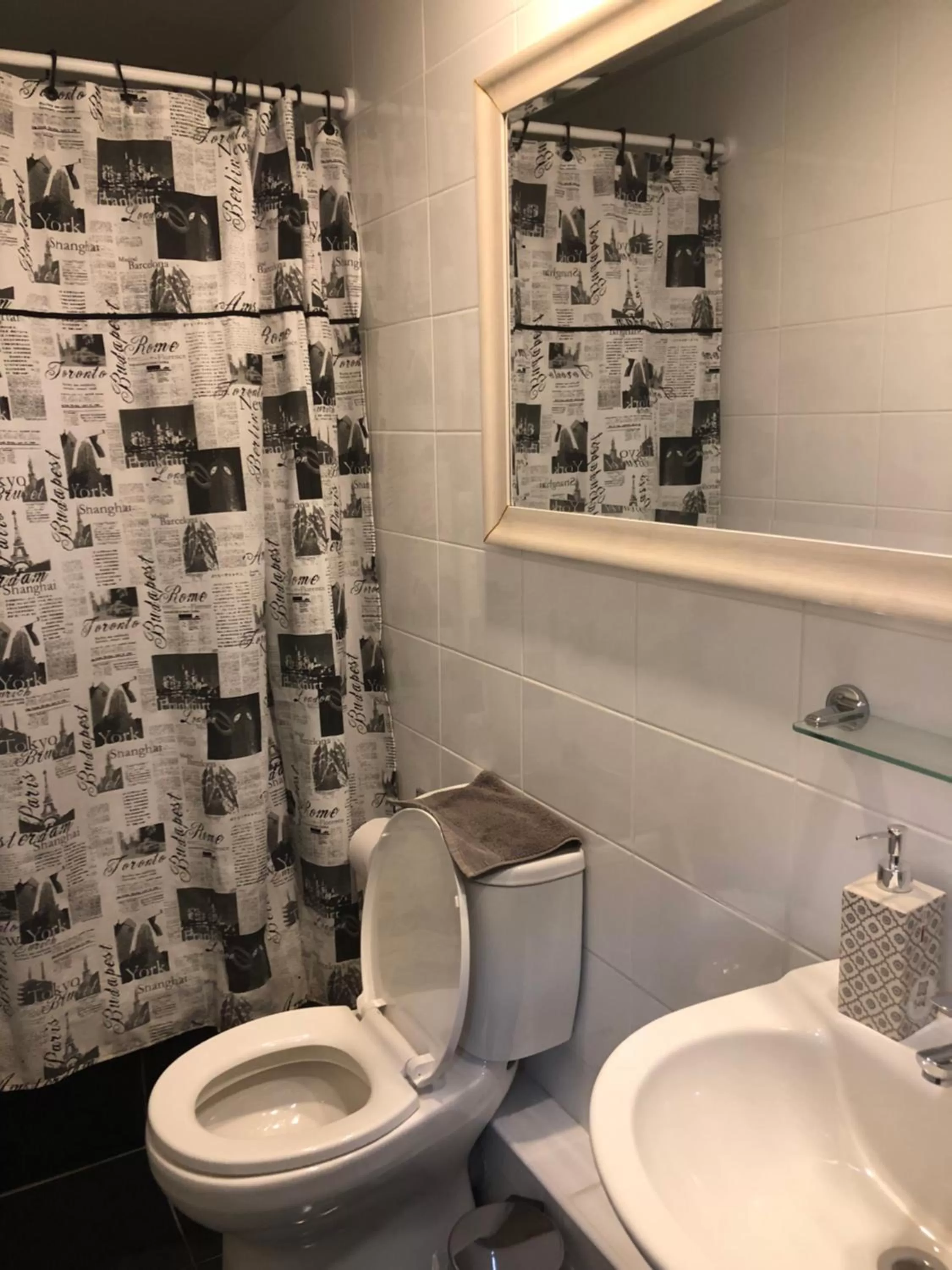 Bathroom in Rent apart Las Condes