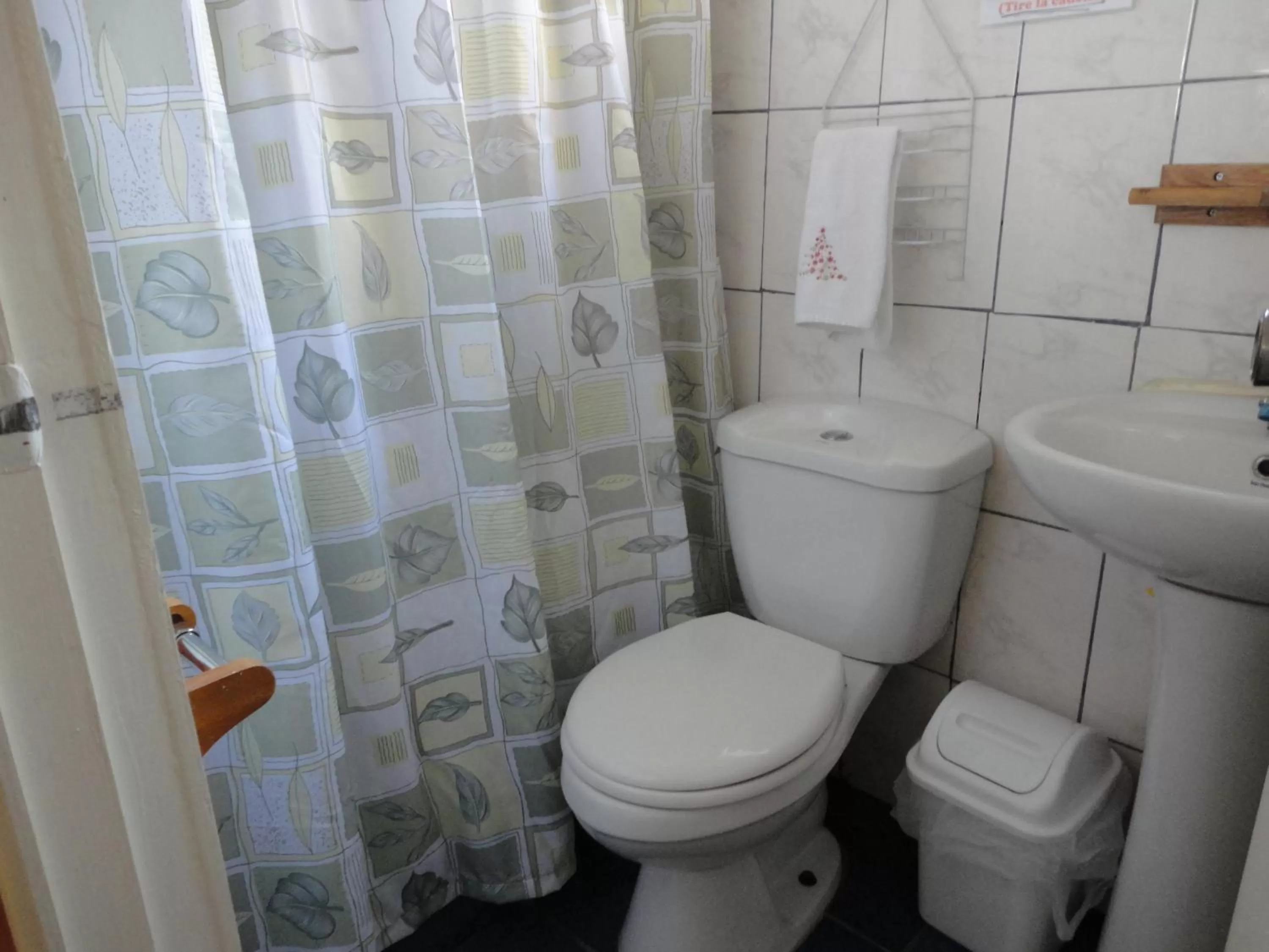 Bathroom in Hostal Miramar