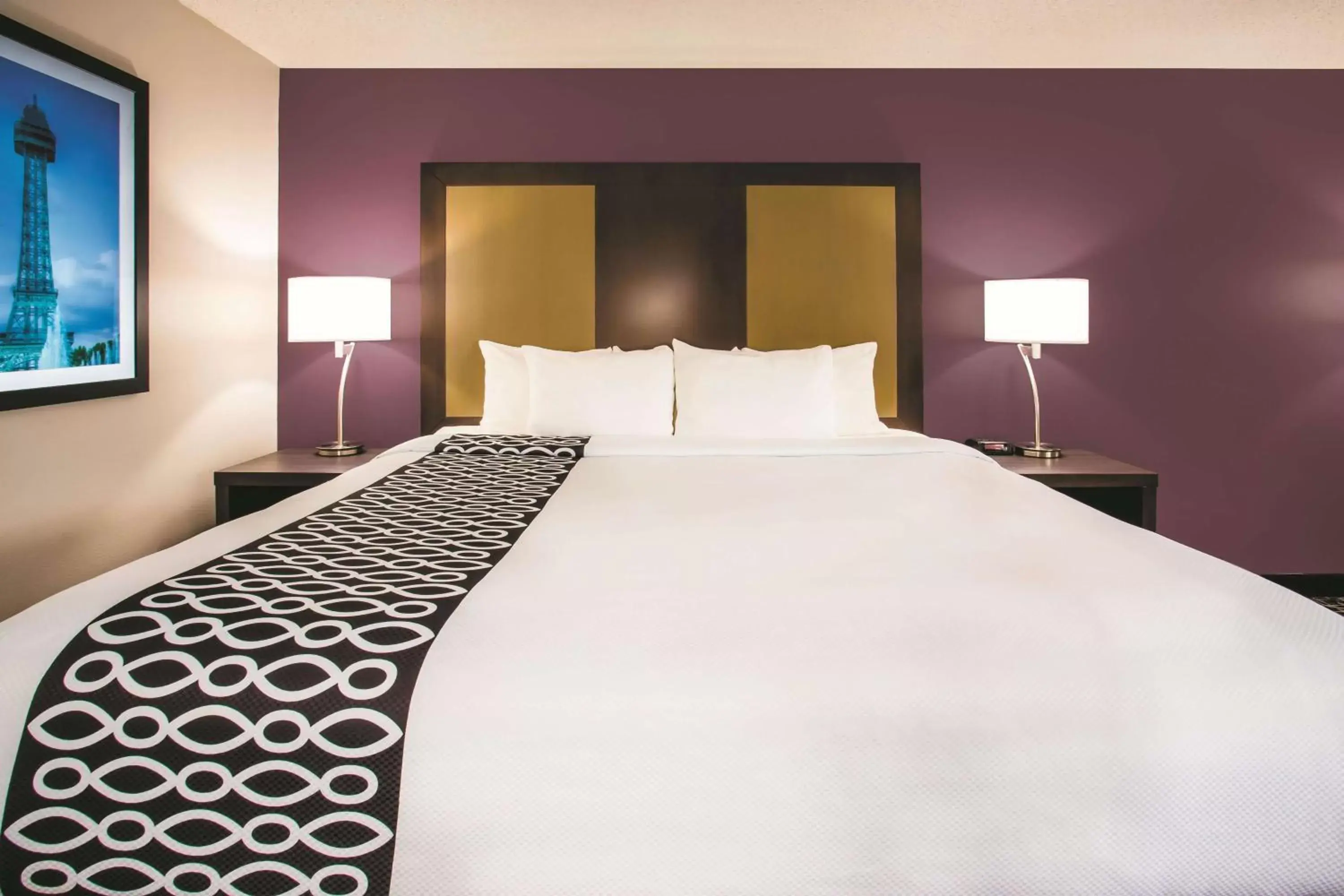 King Room in La Quinta by Wyndham Cincinnati NE - Mason King Room in La Quinta by Wyndham Cincinnati NE - Mason