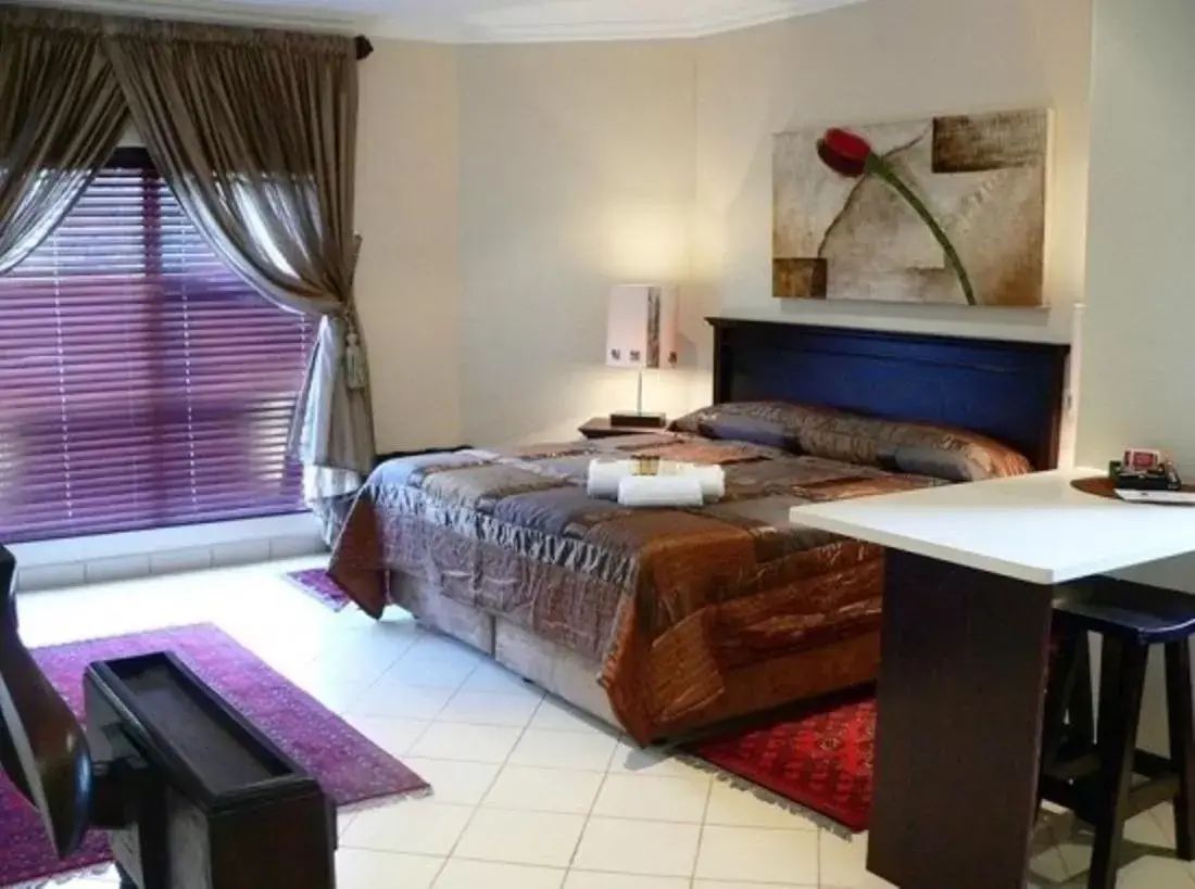 Double Room - single occupancy in Rustenburg Boutique Hotel Double Room - single occupancy in Rustenburg Boutique Hotel