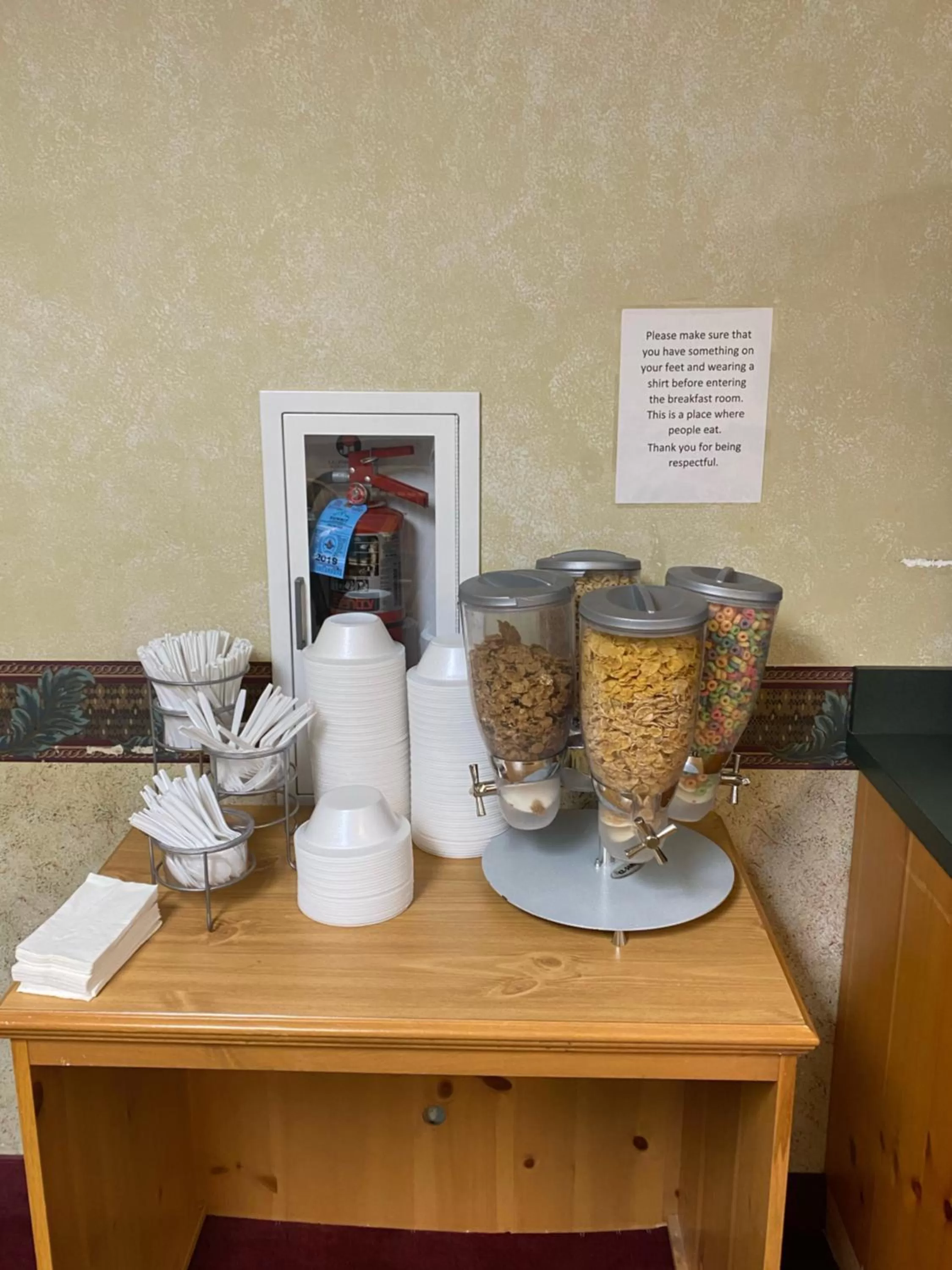 Breakfast in Hometown Inn Indian River