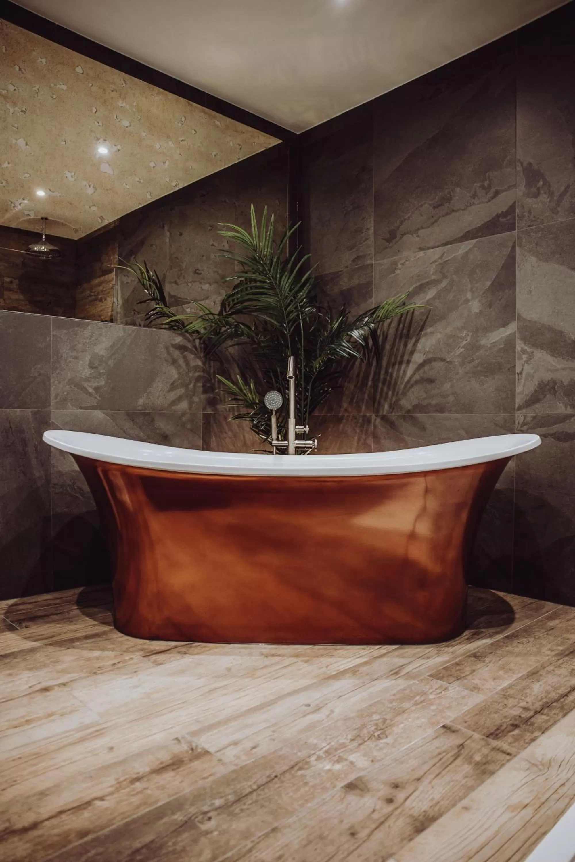 Bathroom in South Causey Inn