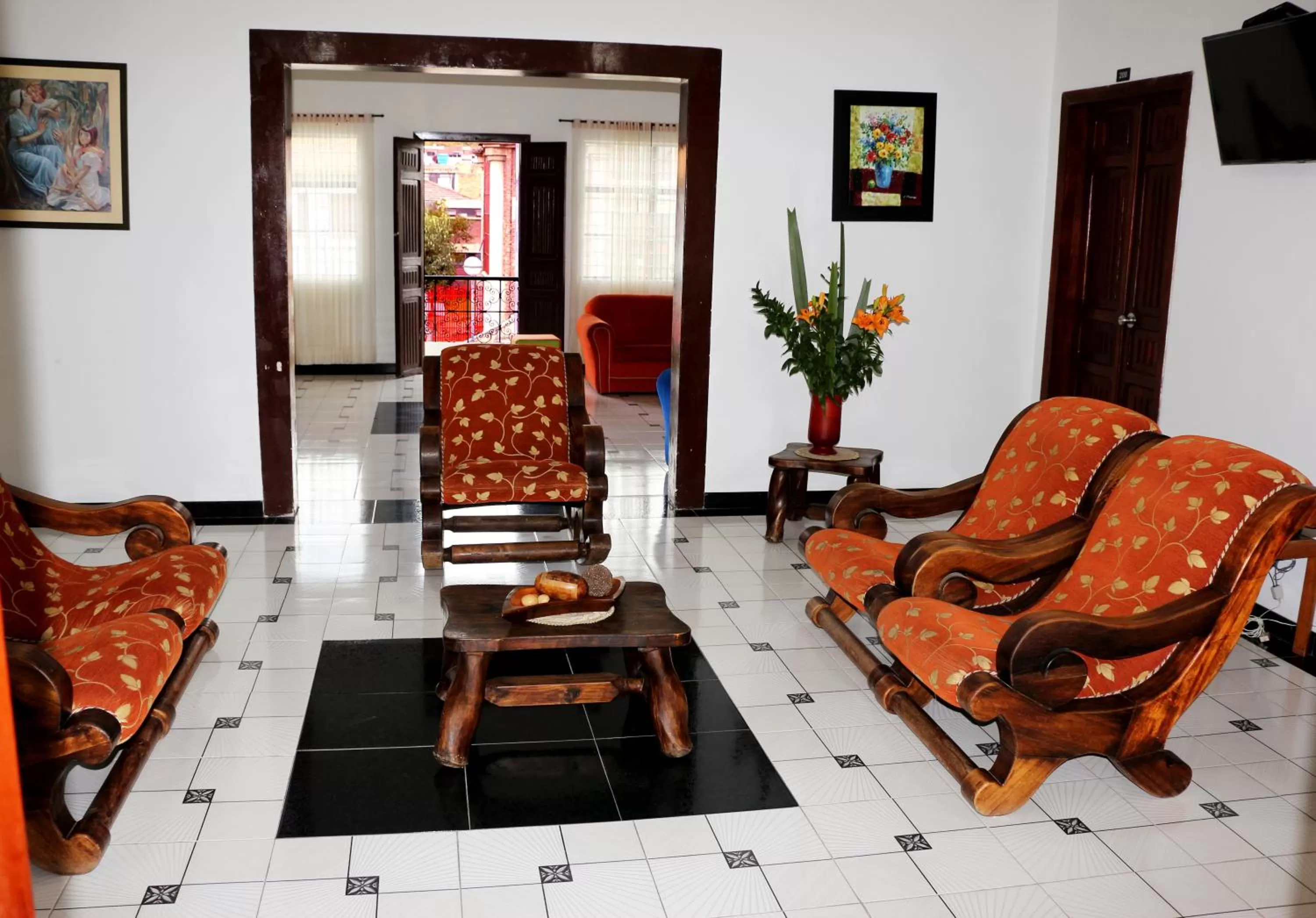 Communal lounge/ TV room, Seating Area in Hotel Abadia