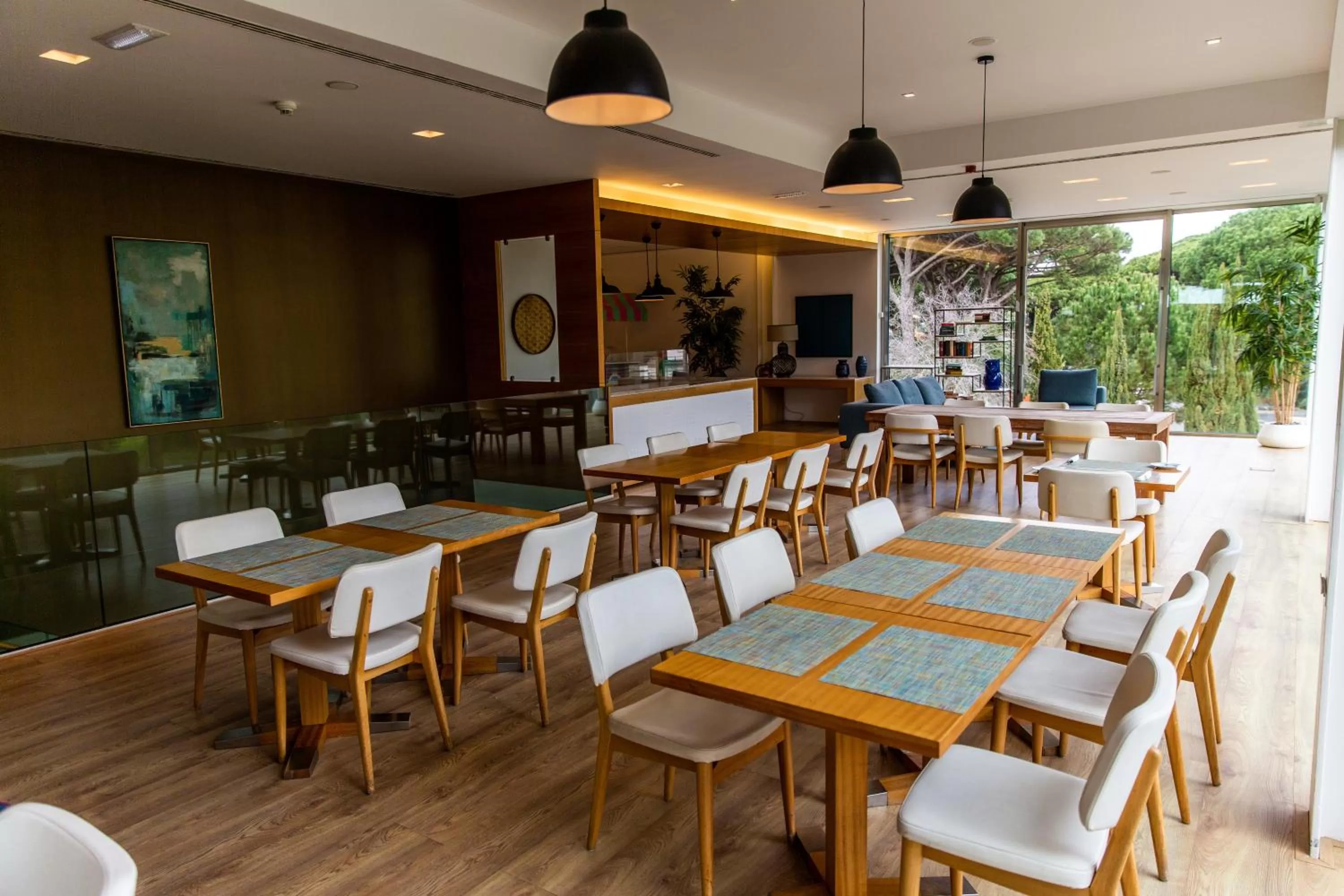 Restaurant/places to eat in Onyria Marinha Cascais, Vignette Collection by IHG