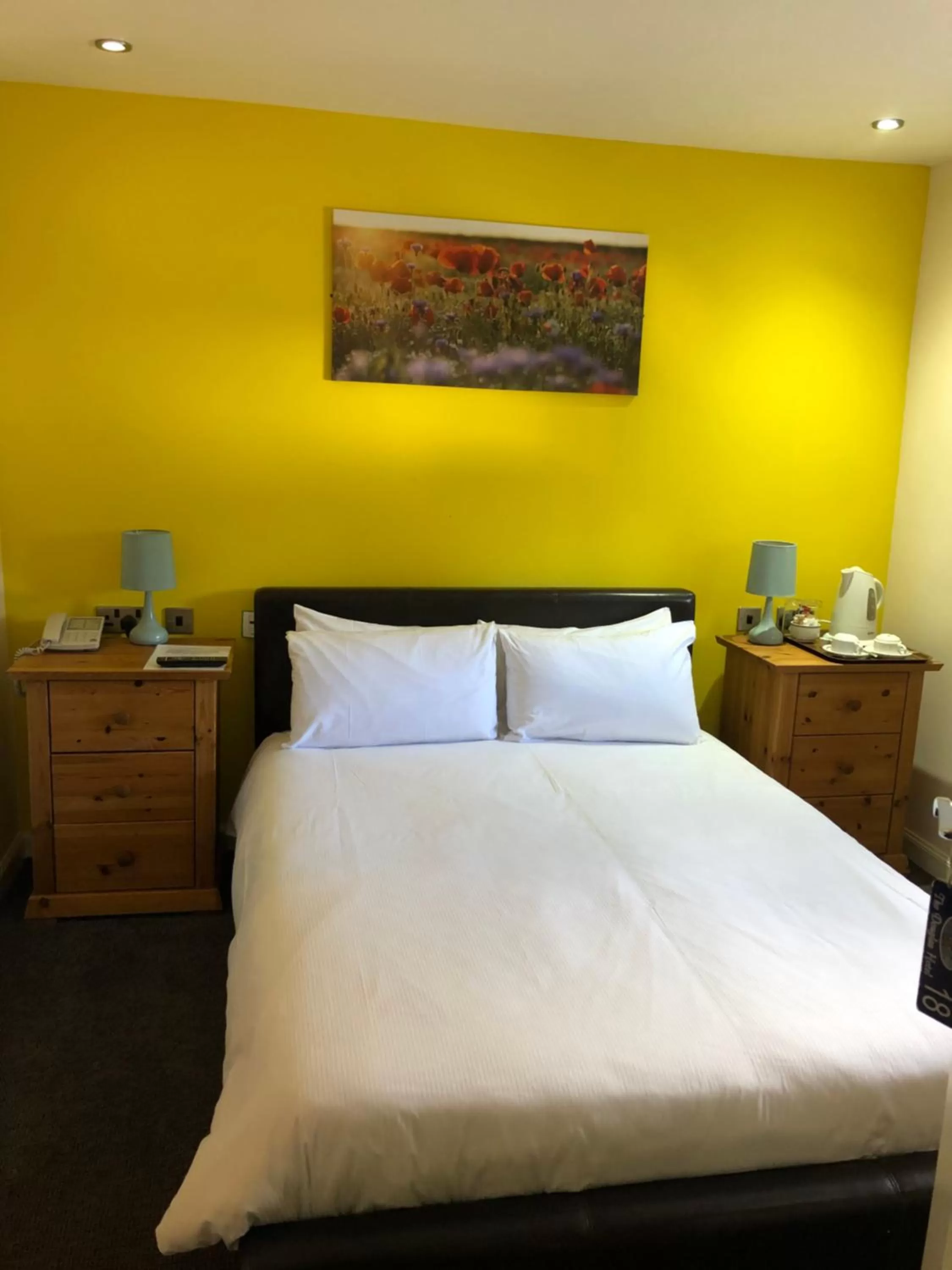 Bed in The Douglas Hotel