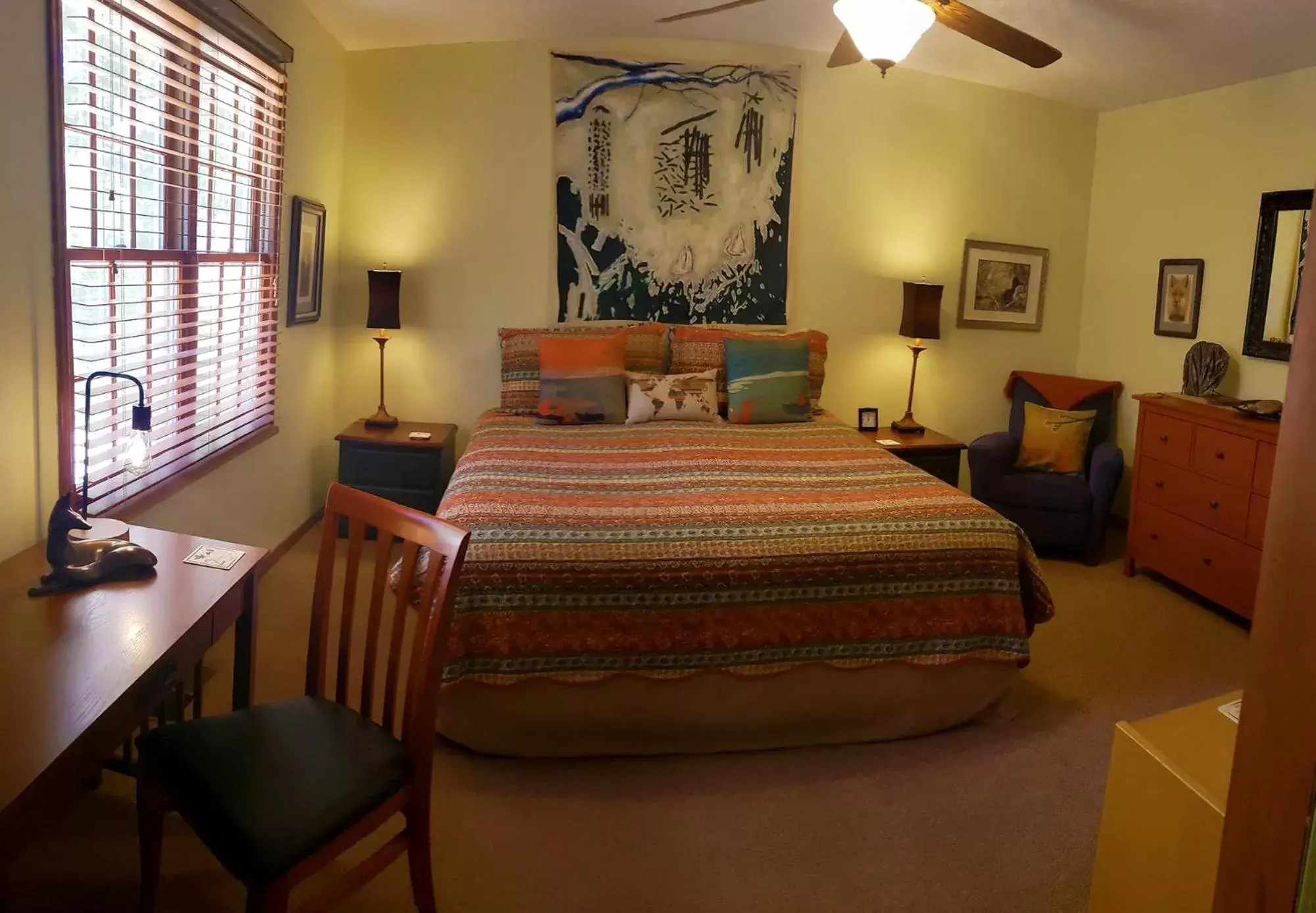 King Room in 2 Cranes Inn - Zion King Room in 2 Cranes Inn - Zion