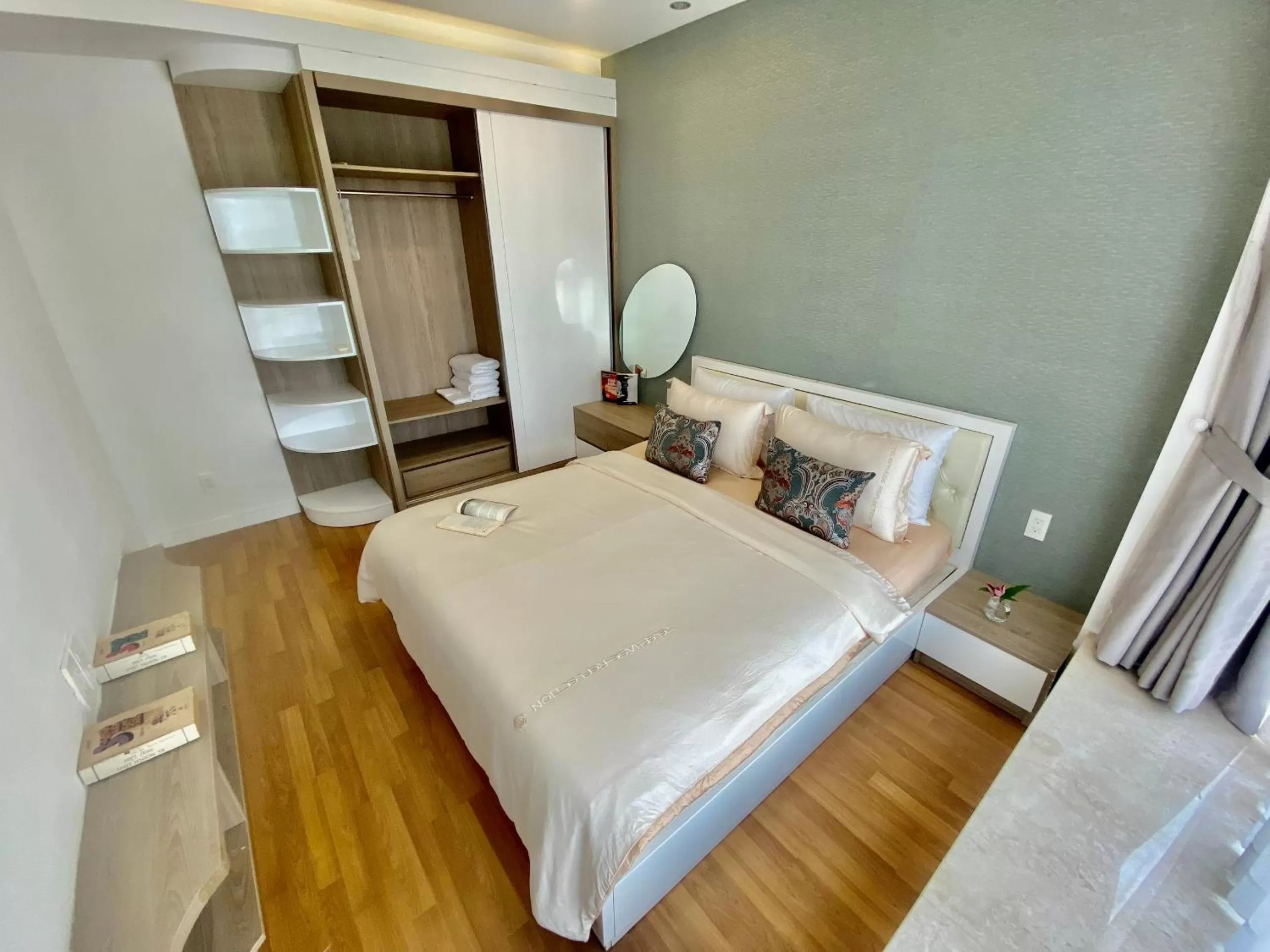 Bedroom, Bed in Convinia Apartment