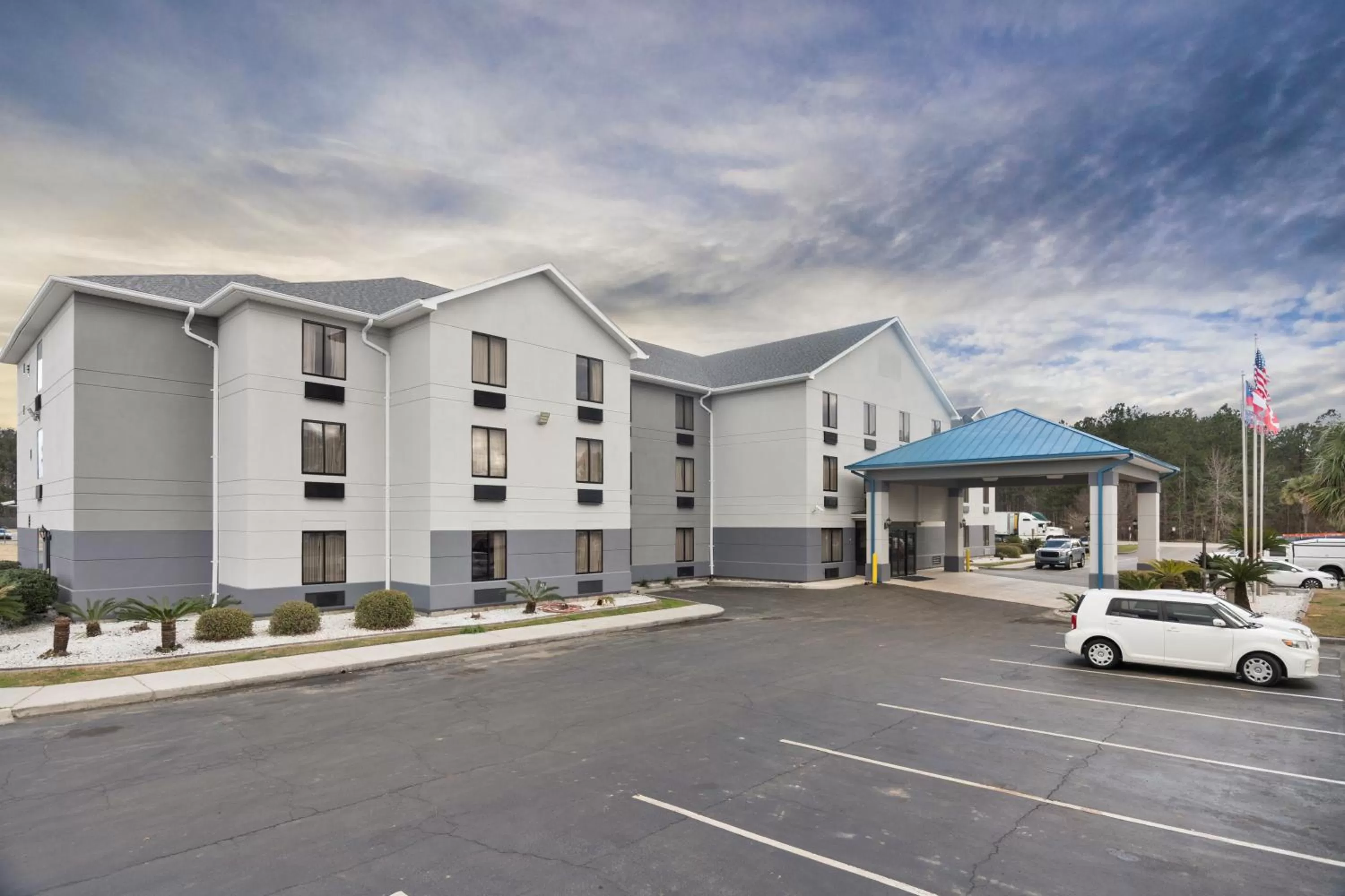 Facade/entrance in Baymont by Wyndham Pooler/Savannah