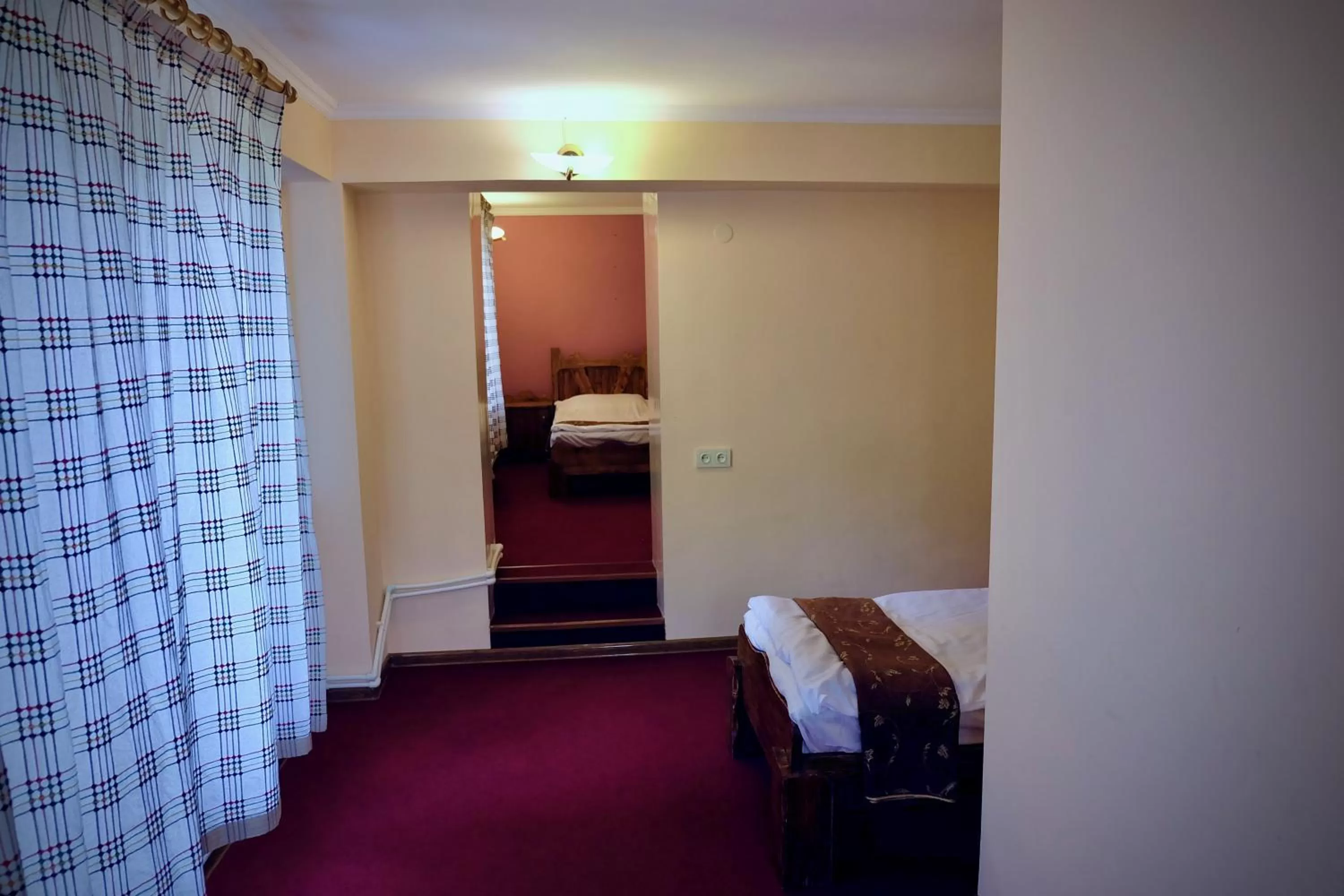 Bed in Dil Hill by Sam