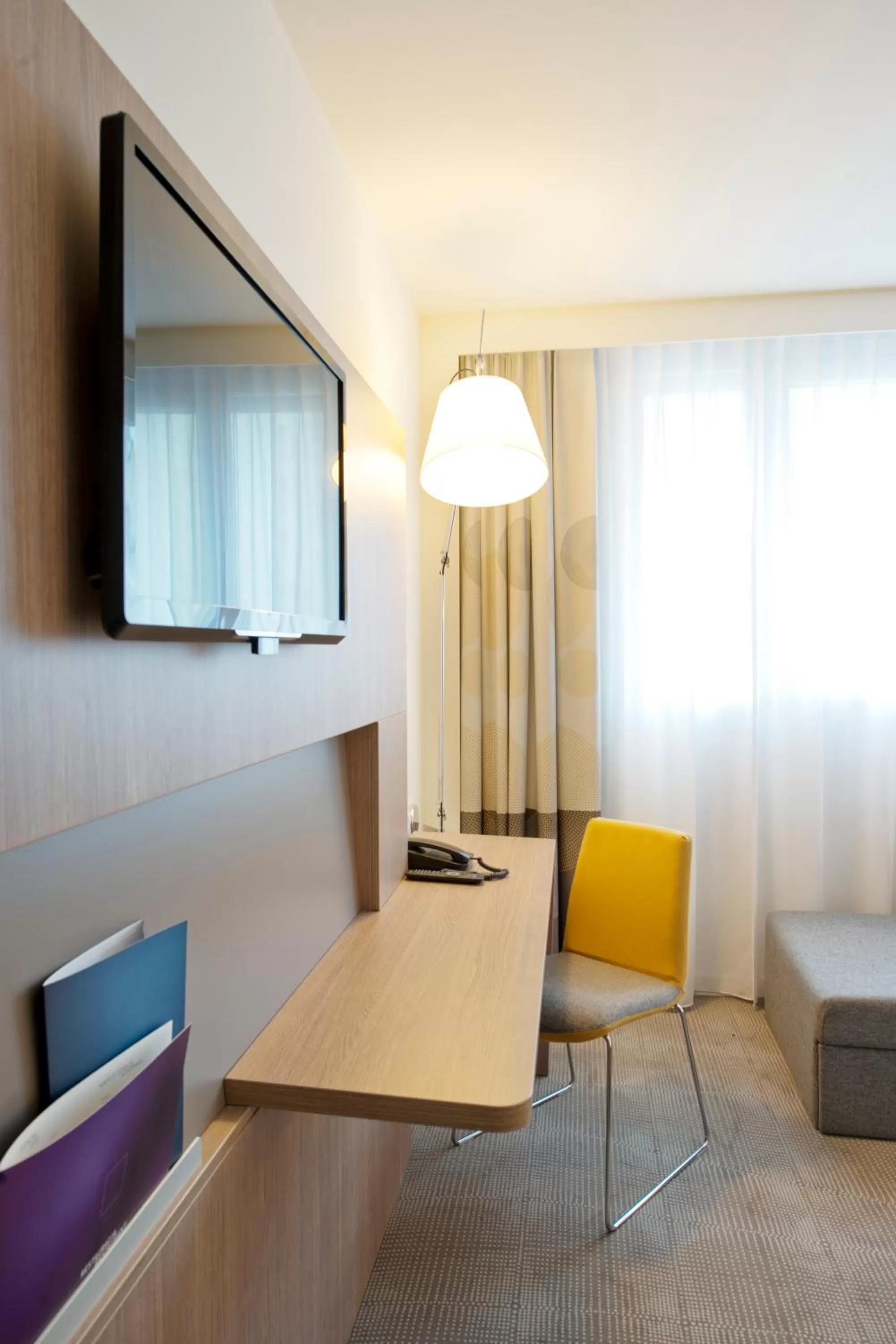 TV and multimedia in Novotel Lodz Centrum