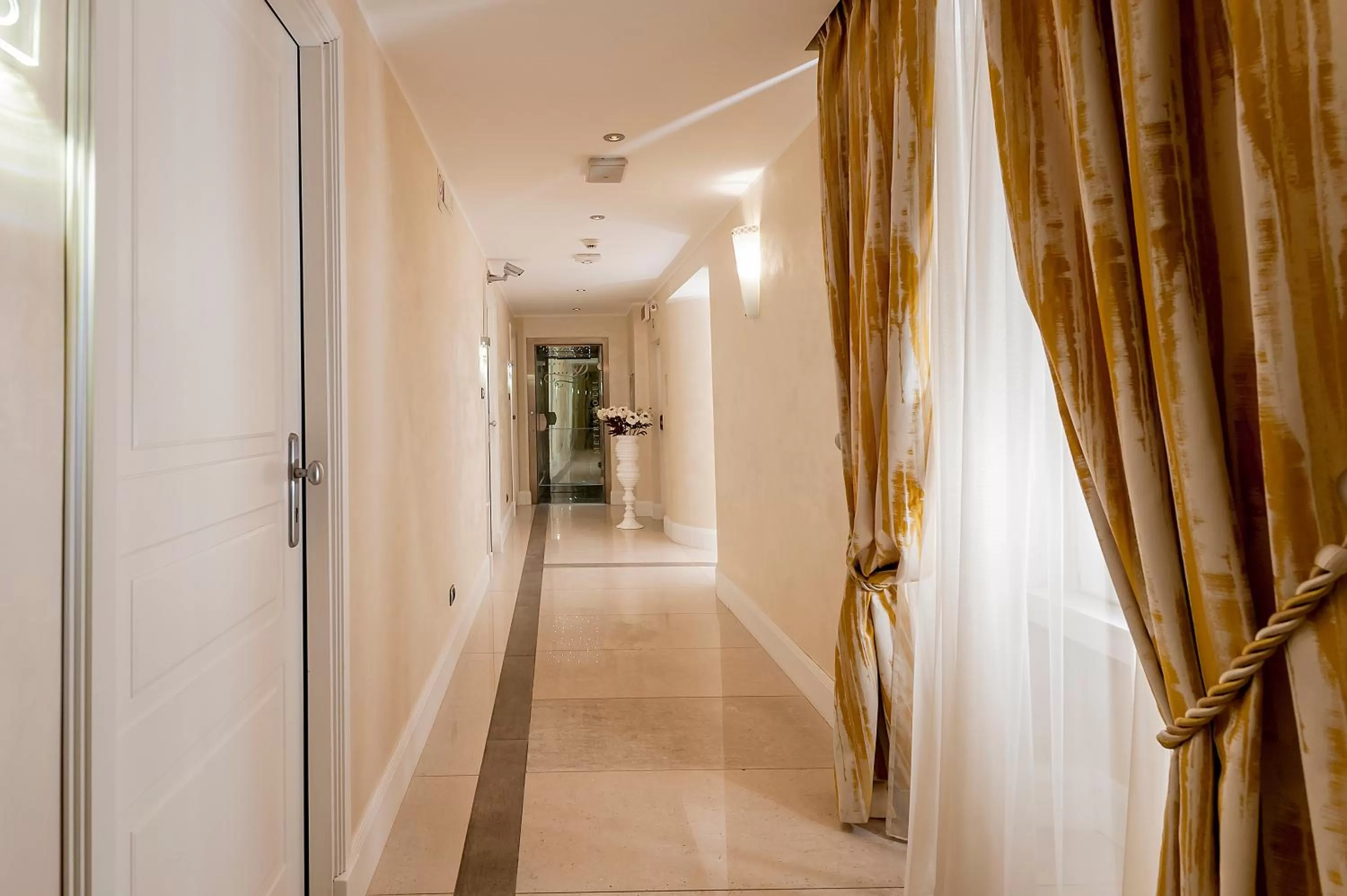 Area and facilities in Demetra Hotel