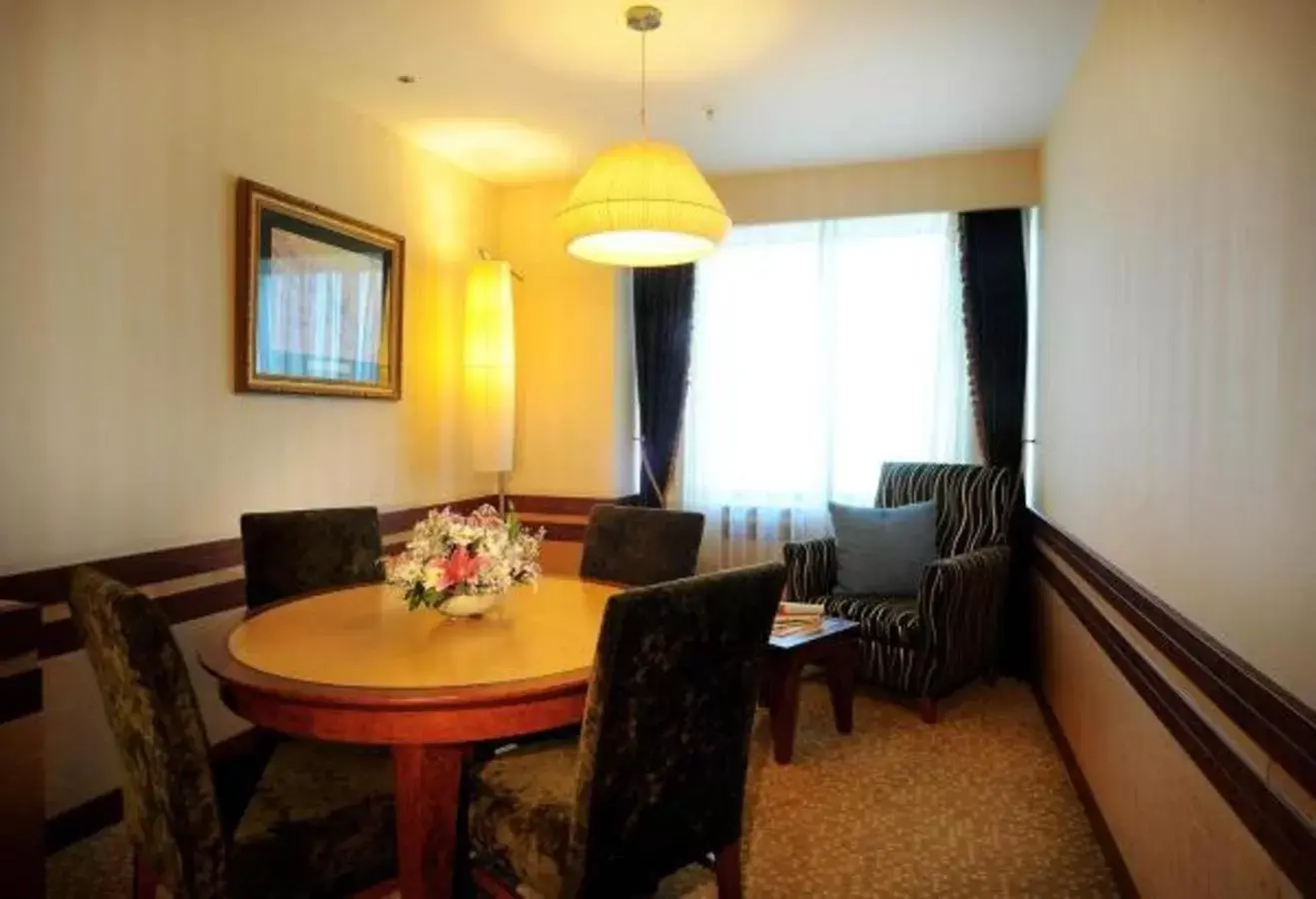 Suite with City View in Byotell Hotel Istanbul Suite with City View in Byotell Hotel Istanbul