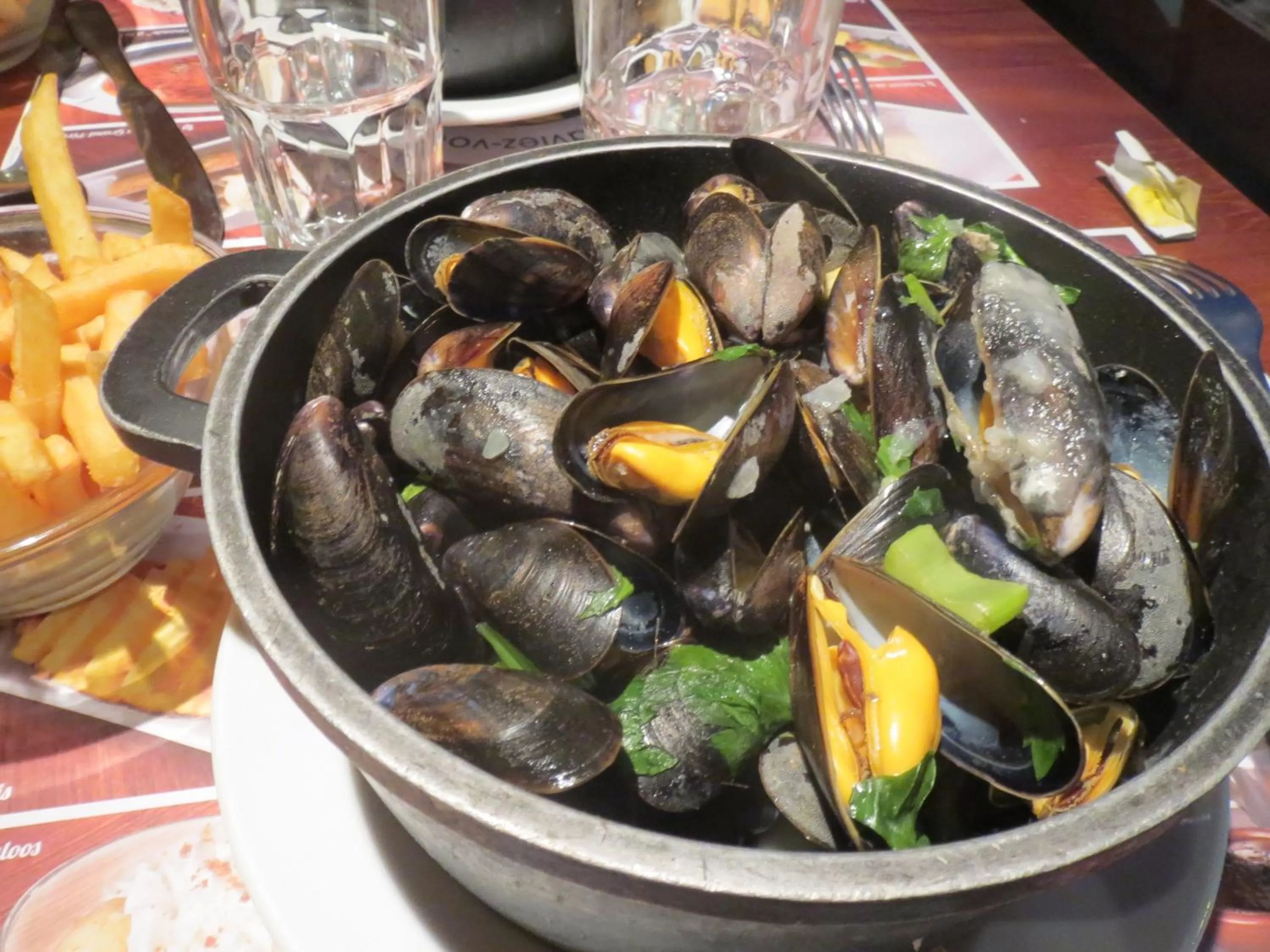 Restaurant/places to eat in B&B HOTEL Lyon Vénissieux