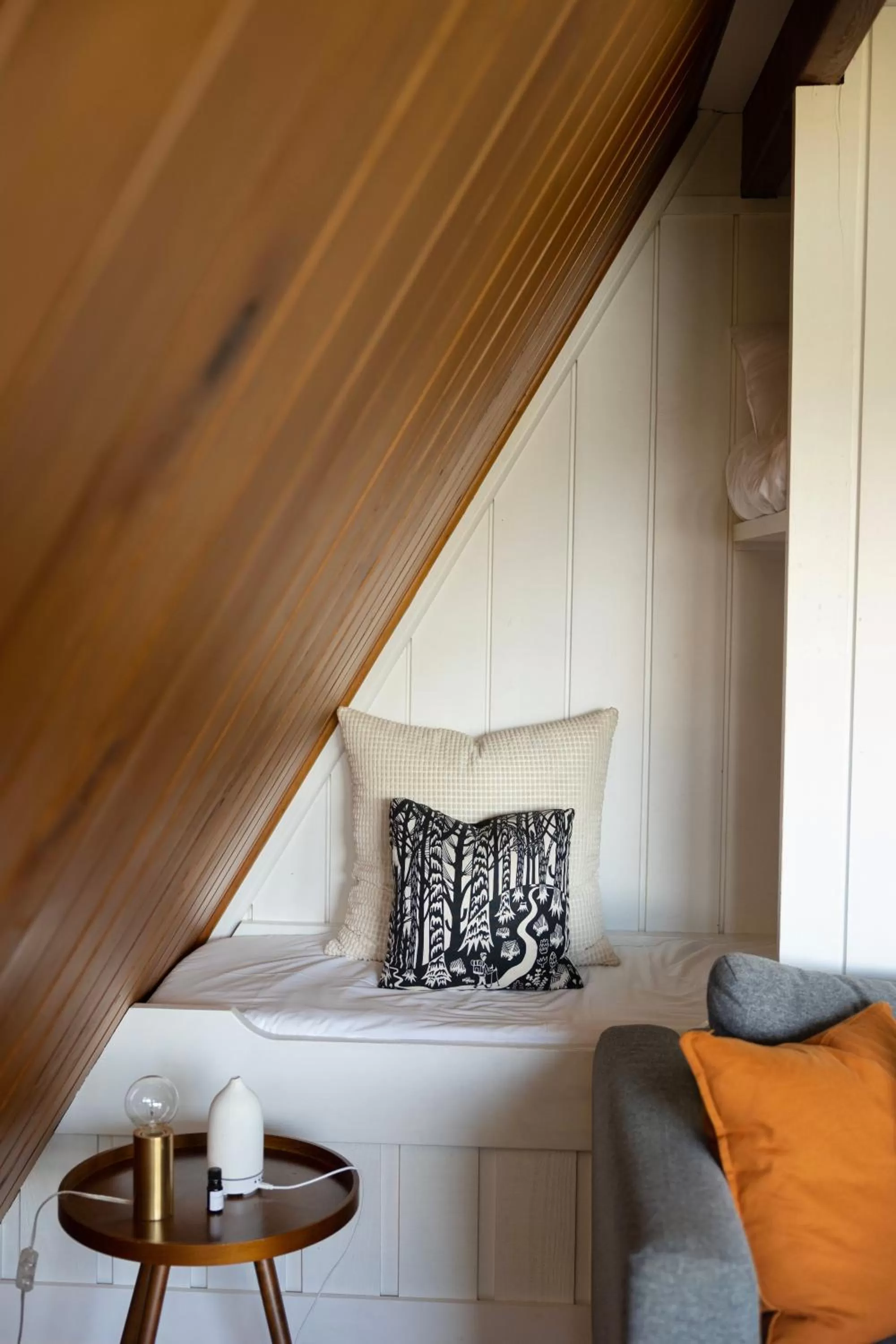 Bed in The Shoreline Tofino