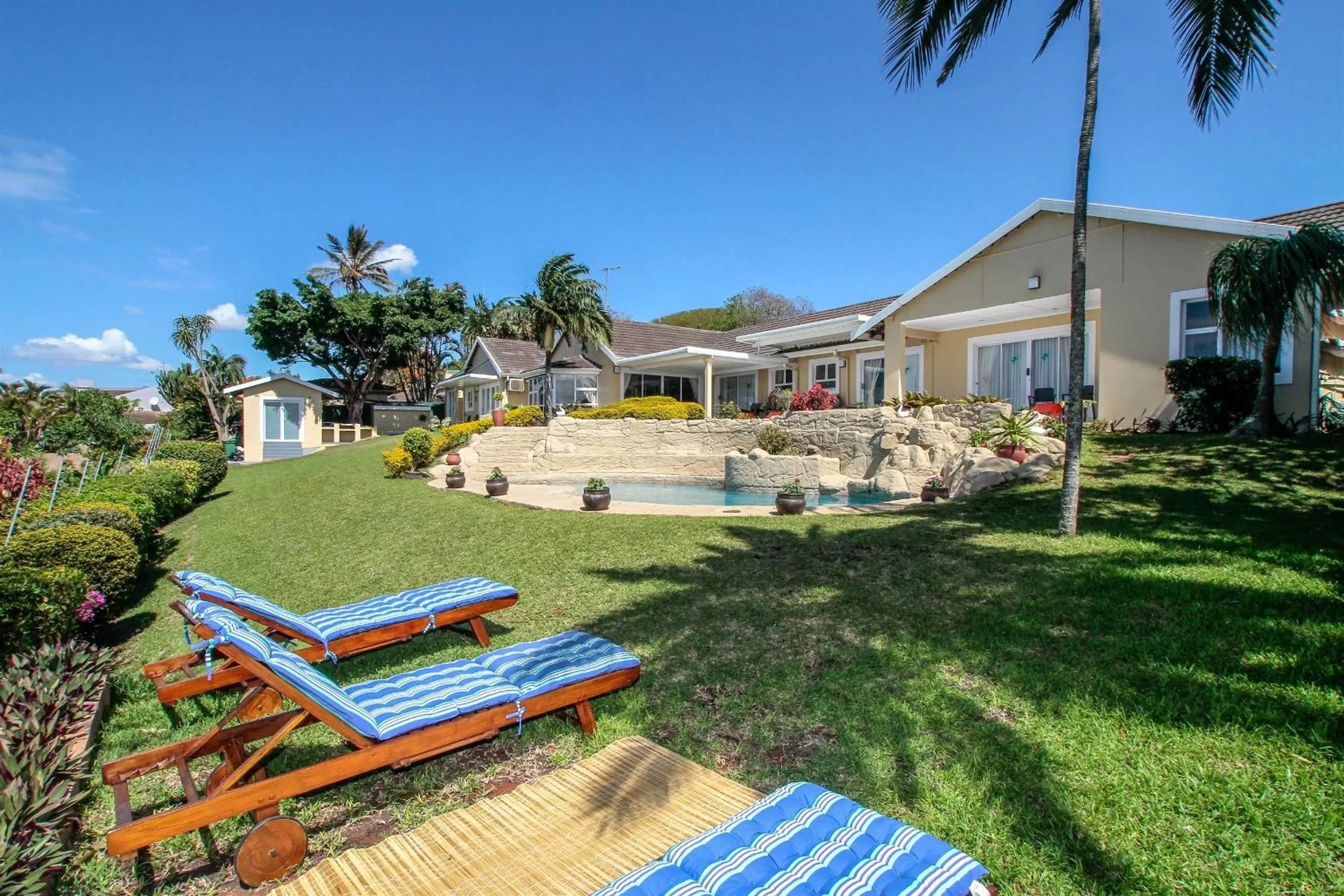 Garden in Addis Bed and Breakfast