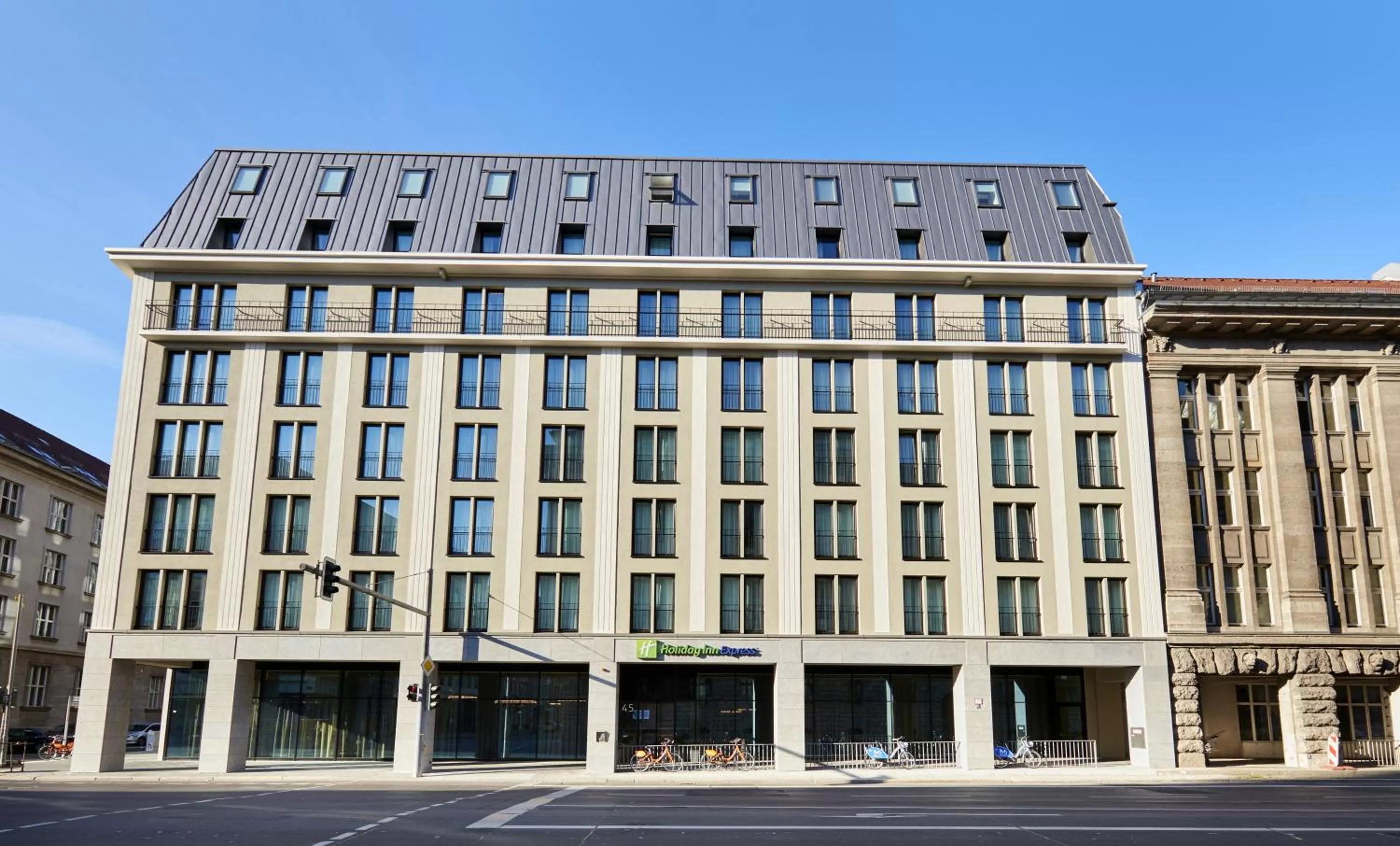 Property building in Holiday Inn Express - Berlin - Alexanderplatz by IHG
