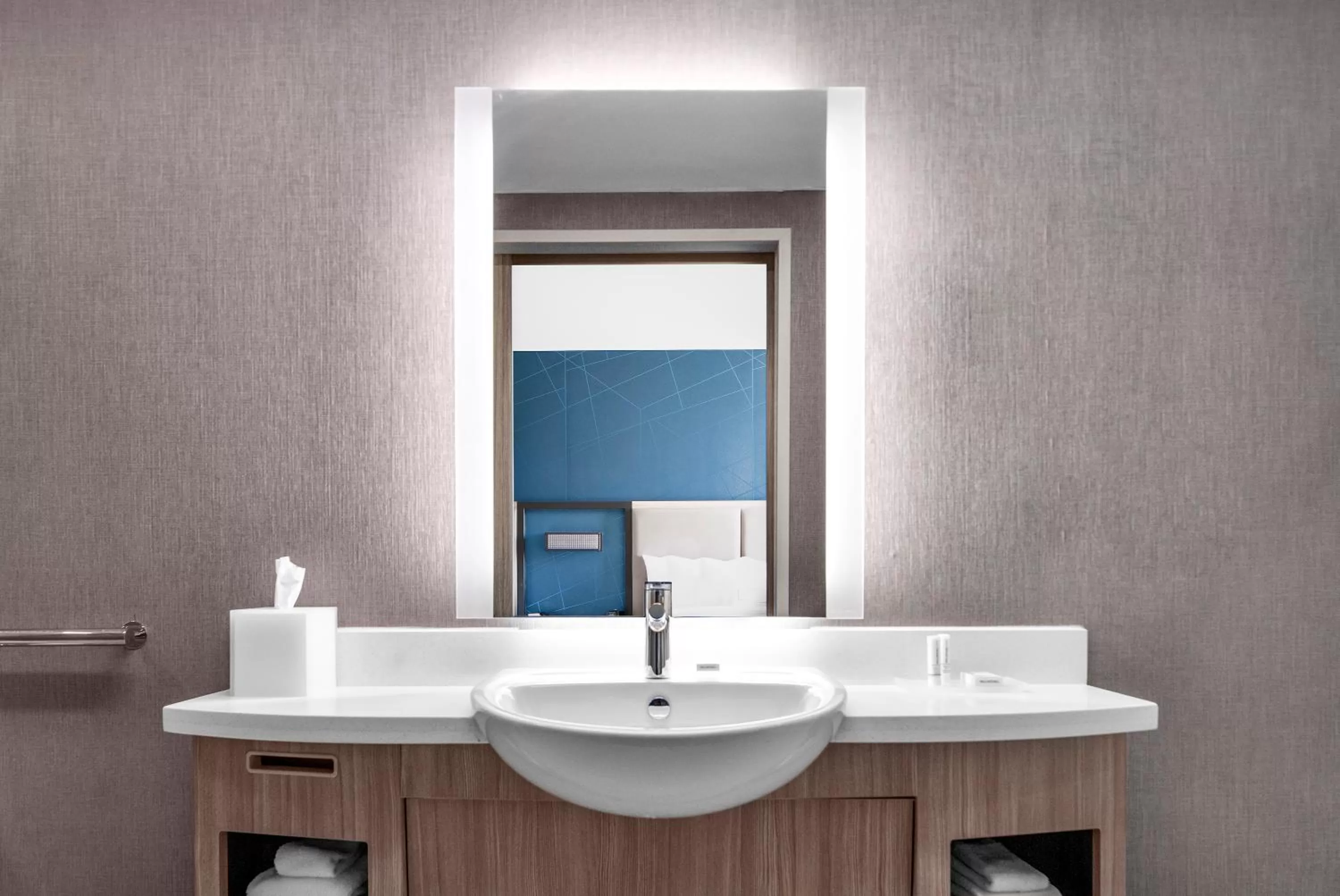 Bathroom in SpringHill Suites Winchester