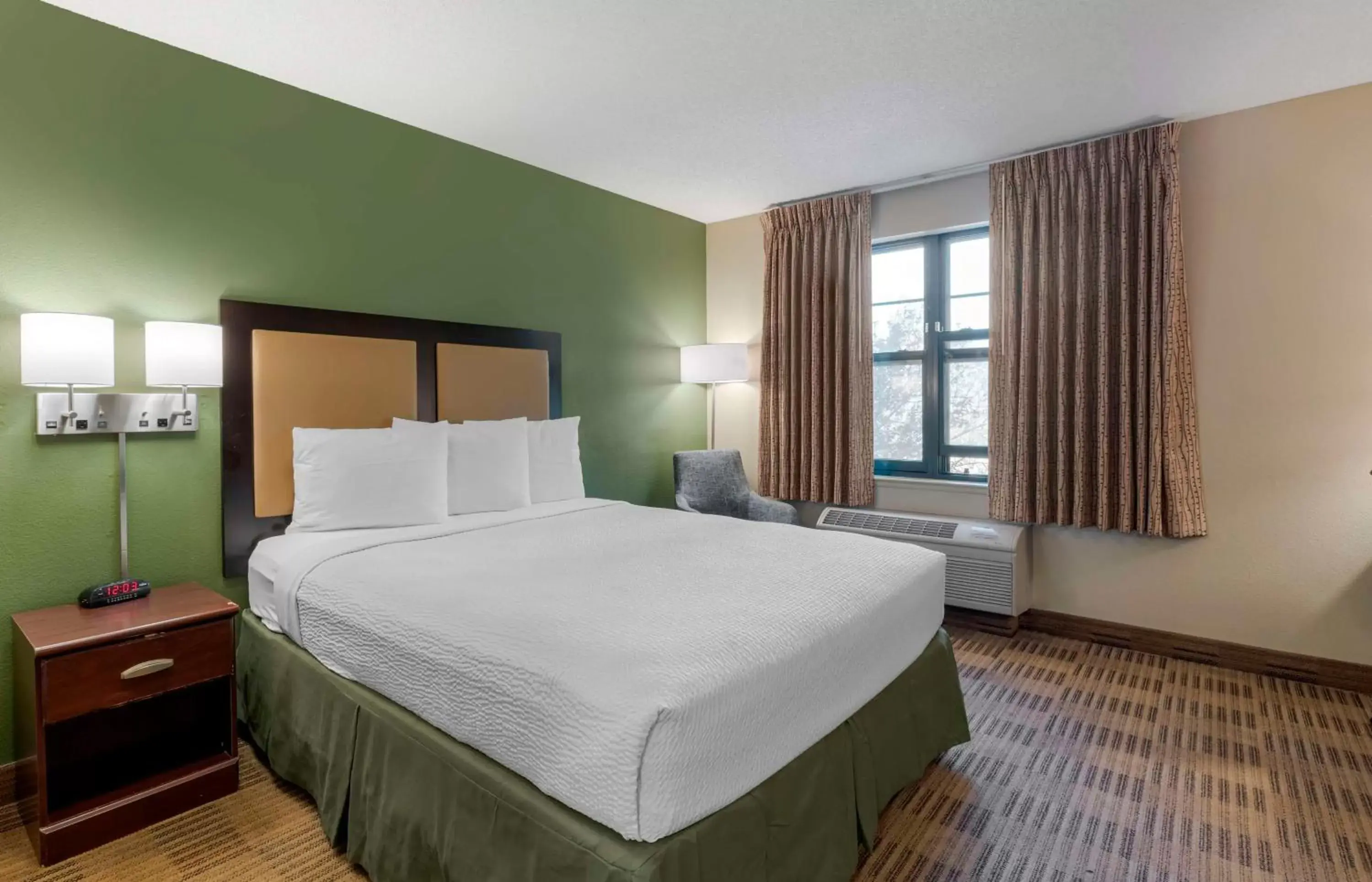 Queen studio with 1 Queen Bed - Disability Access/Non-Smoking in Extended Stay America Suites - Fremont - Warm Springs Queen studio with 1 Queen Bed - Disability Access/Non-Smoking in Extended Stay America Suites - Fremont - Warm Springs