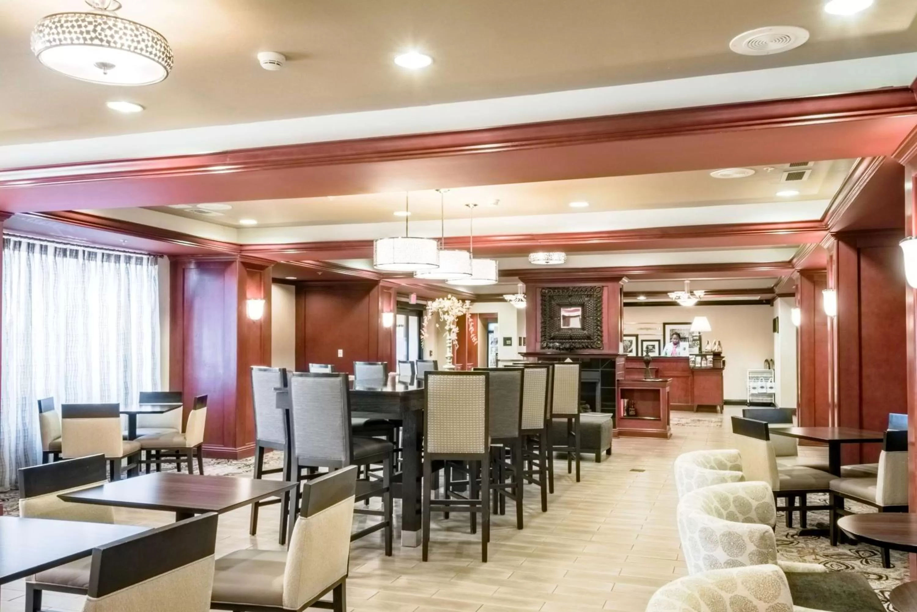 Dining area in Hampton Inn Montgomery-South-Airport