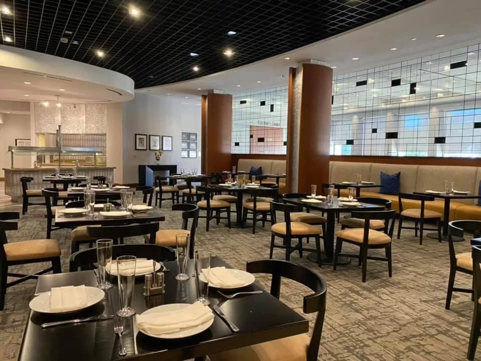 Restaurant/places to eat in Hyatt Regency DFW International Airport