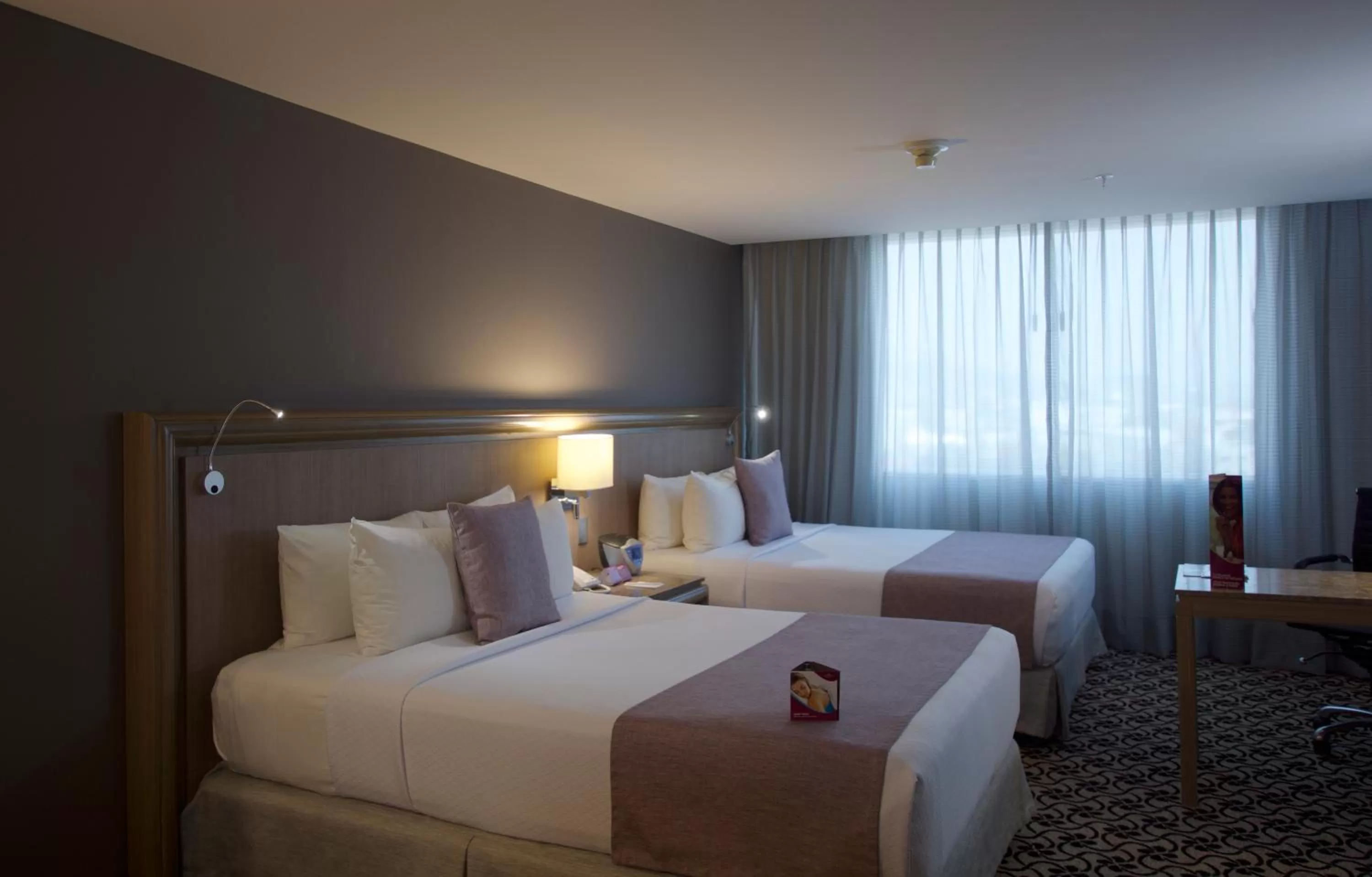Photo of the whole room, Bed in Crowne Plaza Hotel Mexico City North-Tlalnepantla, an IHG Hotel