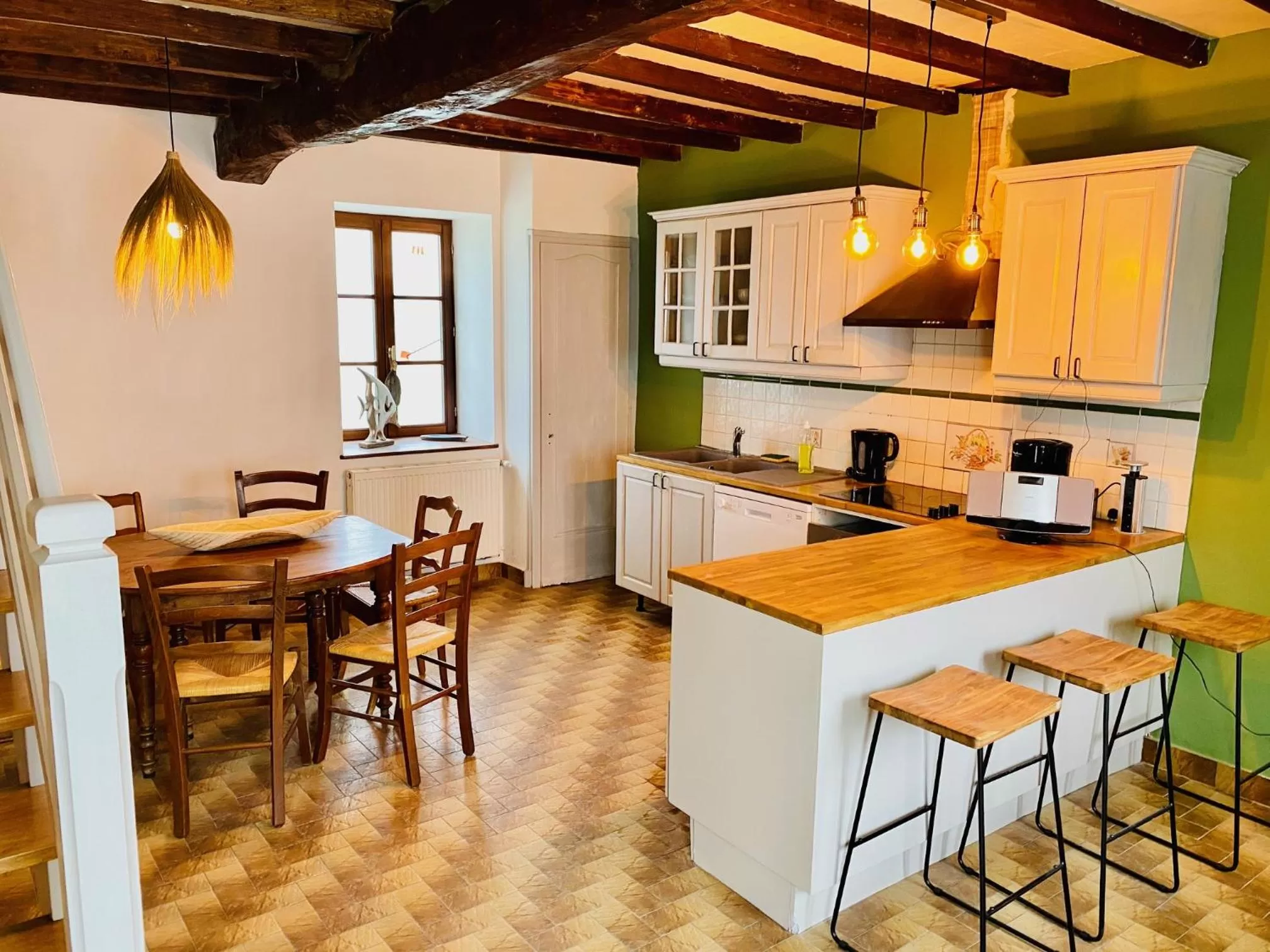Kitchen or kitchenette in Les Villas du Domaine de Suzel