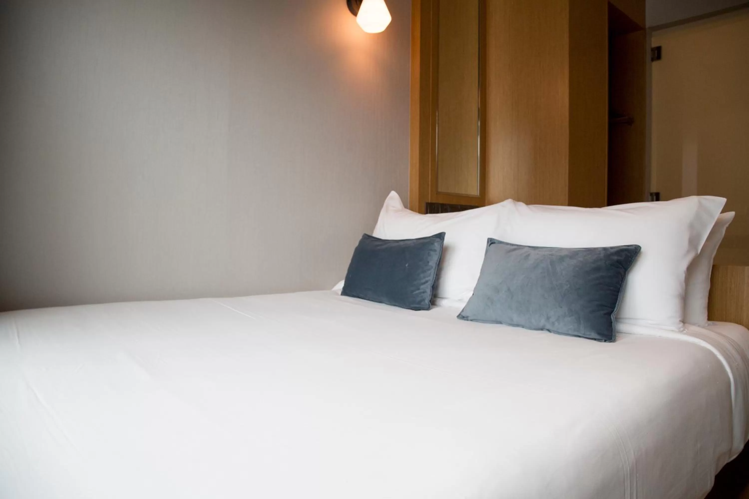 Loft Suite in Hotel Bencoolen at Hong Kong Street