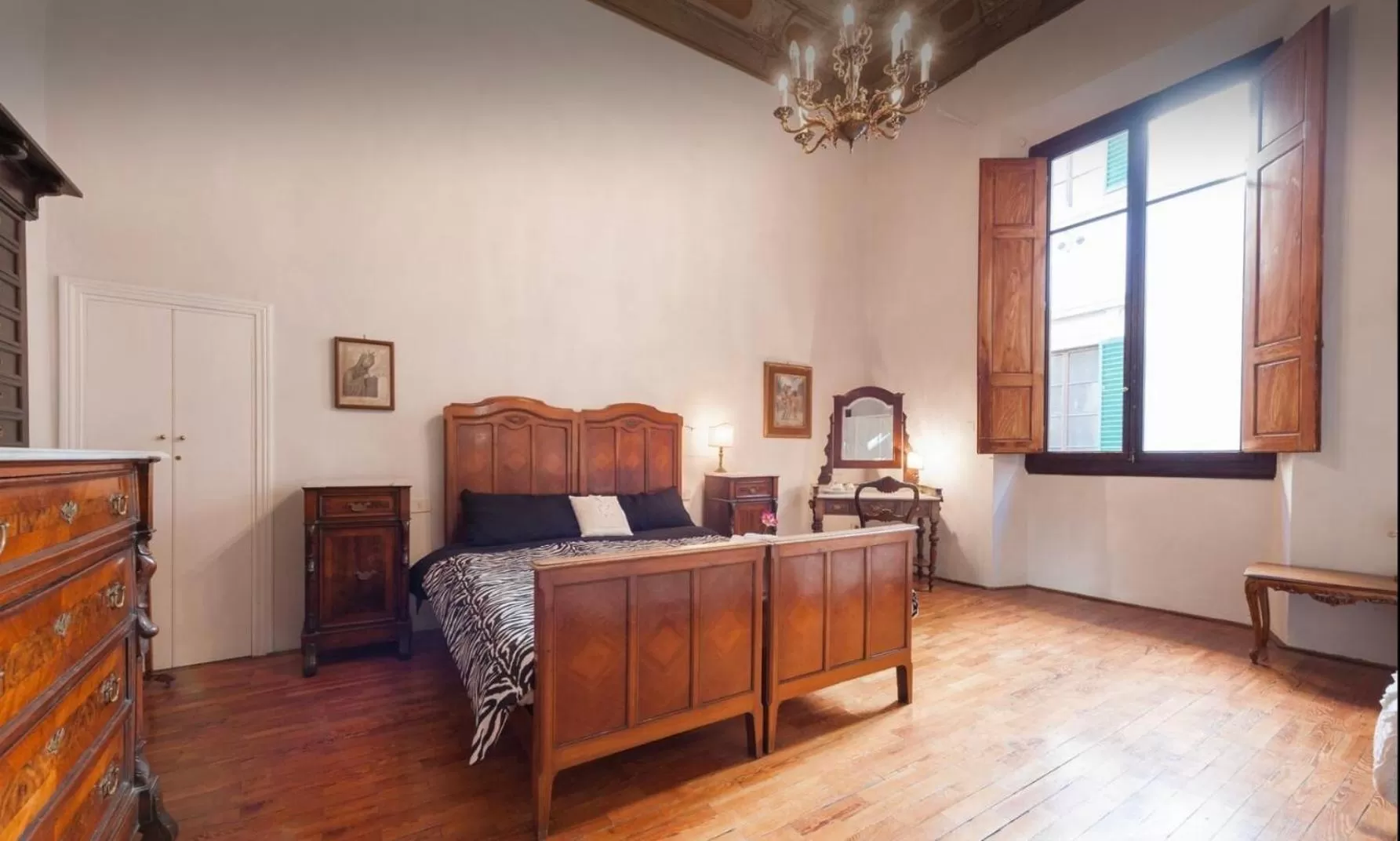 Double Room in In The Heart Of Florence