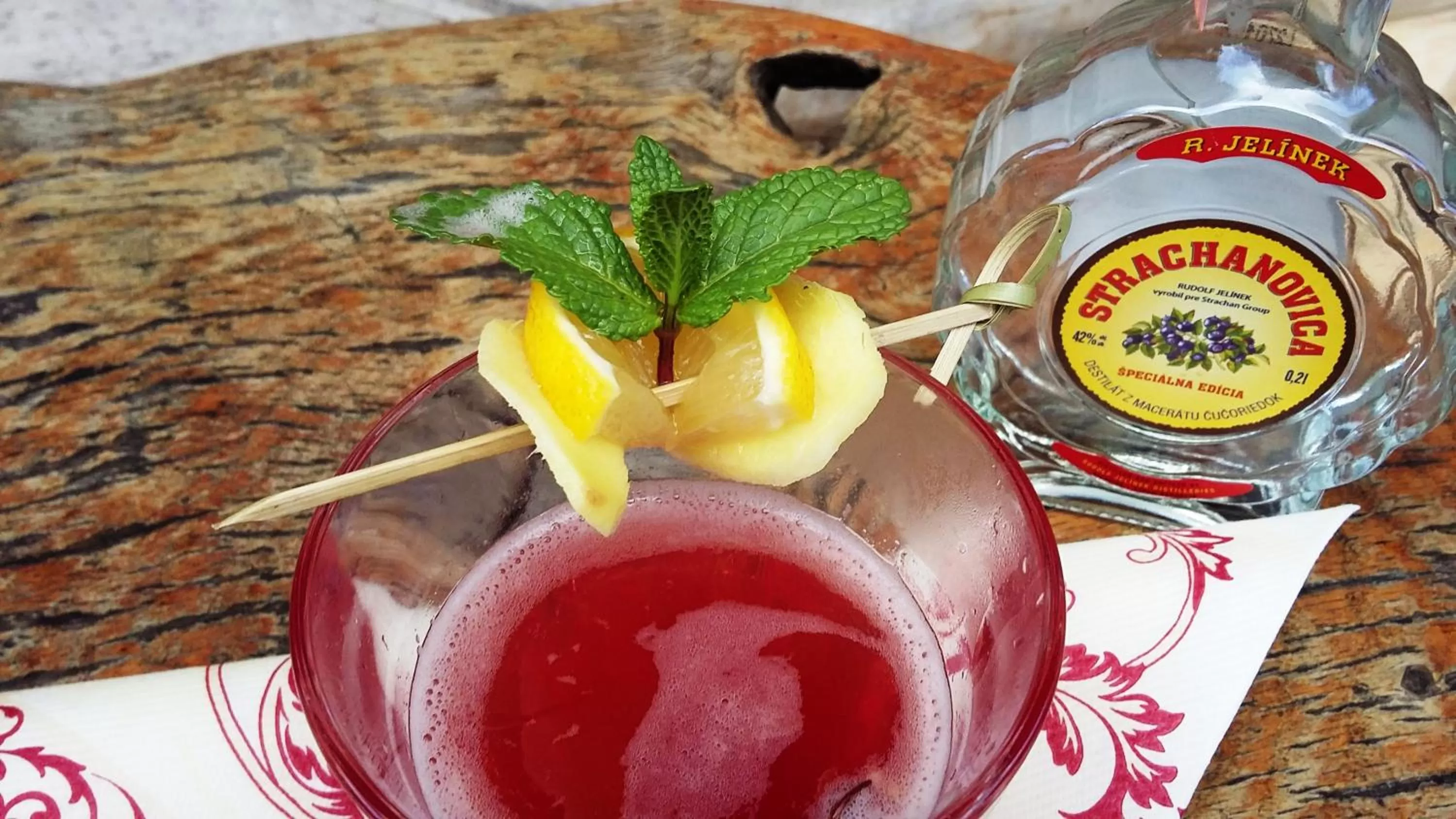 Drinks in Hotel Strachanovka - Jánska Koliba