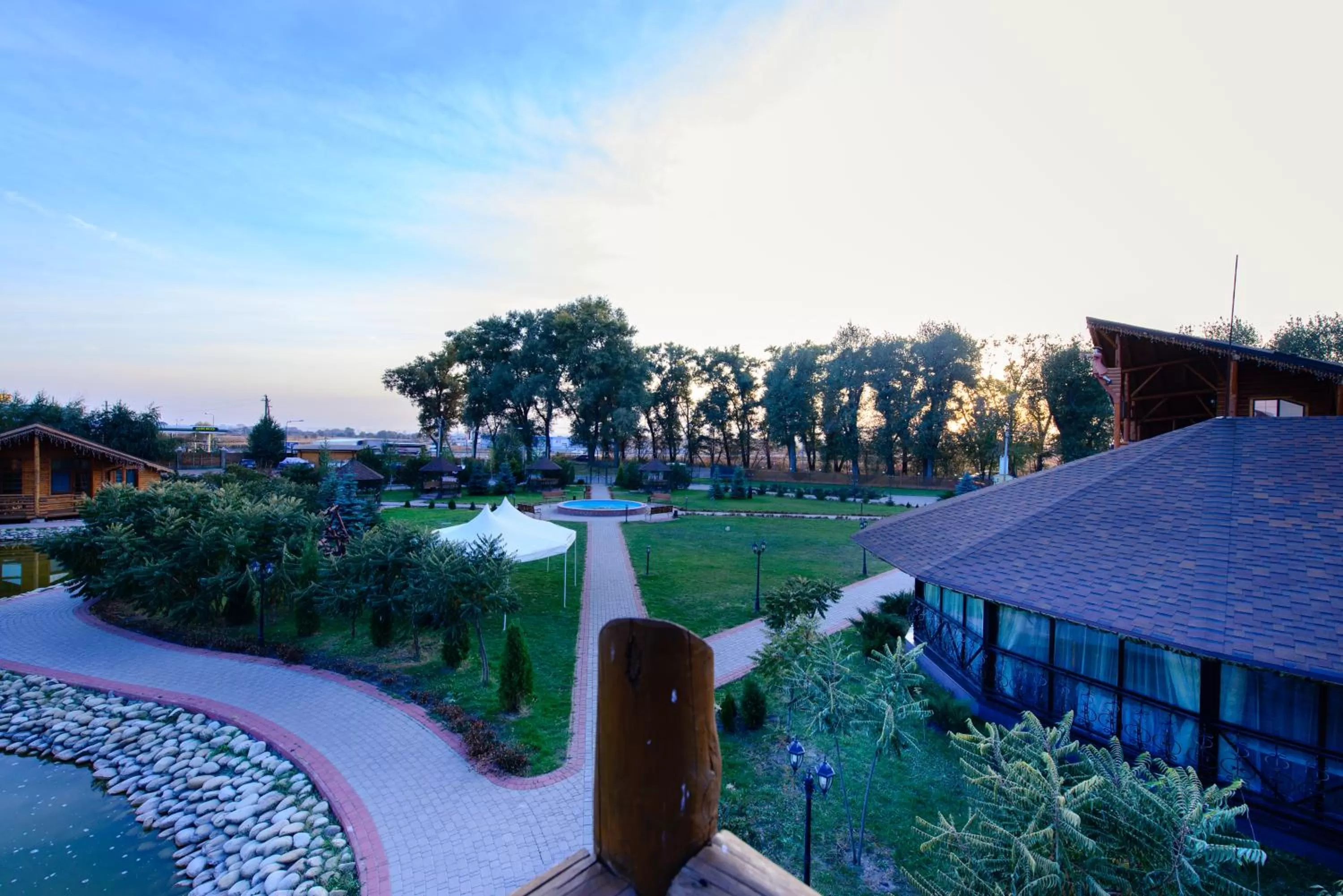 On site, Pool View in Petrovskyi Brovar