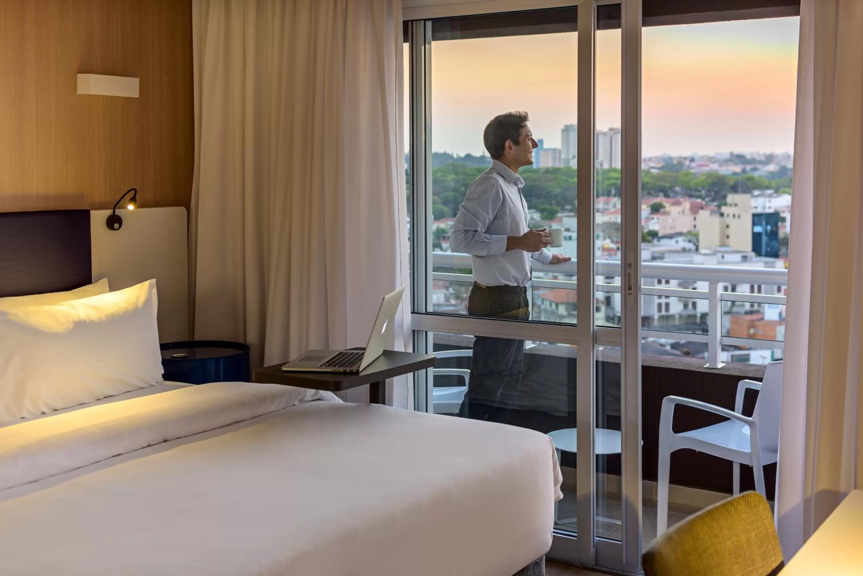 Balcony/Terrace, Bed in Mercure Sao Bernardo Do Campo