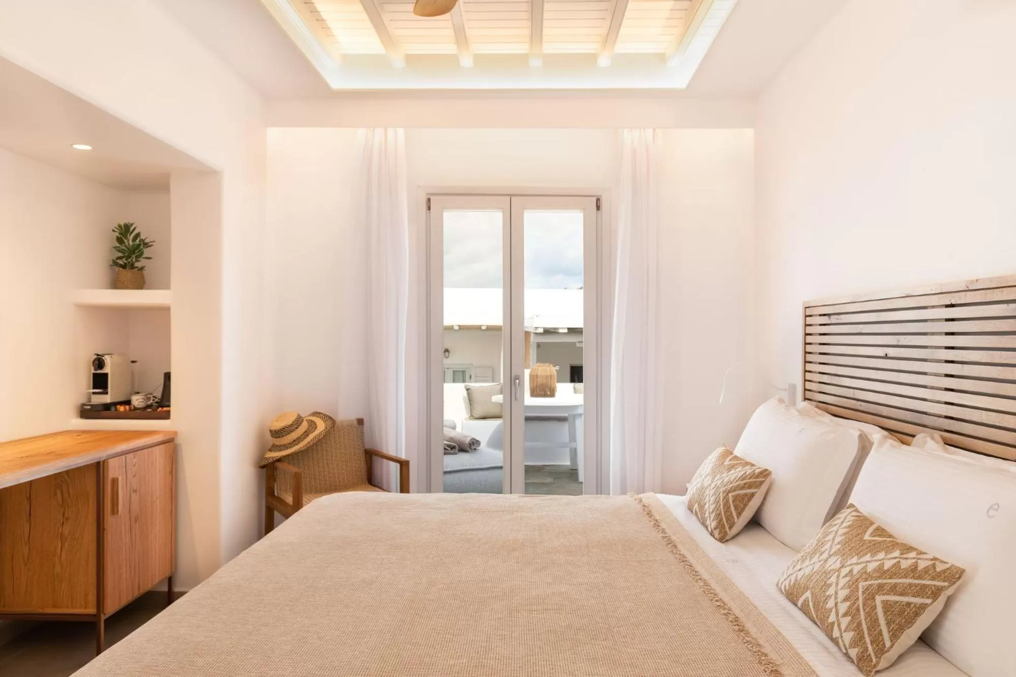 Bed in Elena Hotel Mykonos