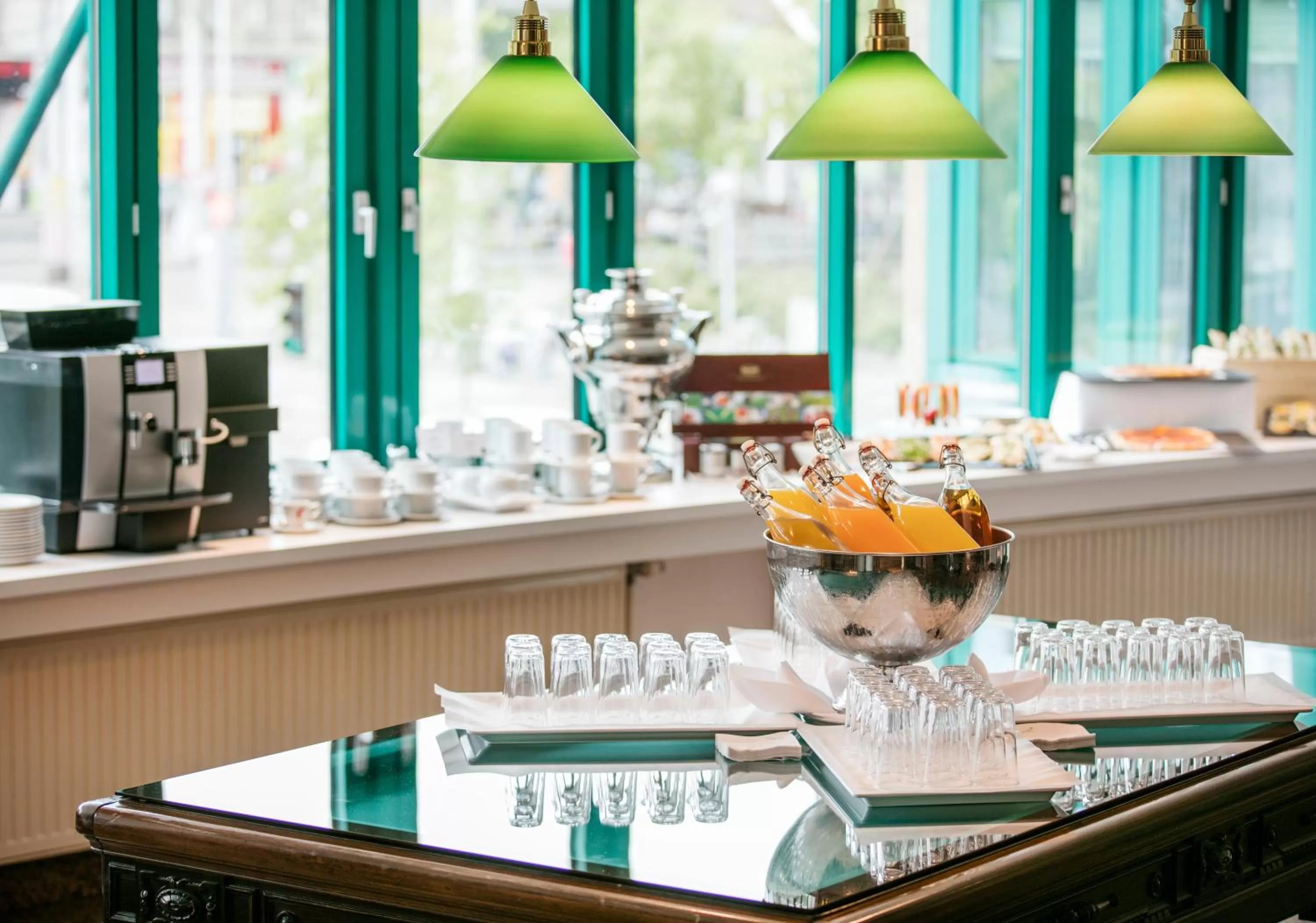 Food and drinks in ARCOTEL Wimberger Wien