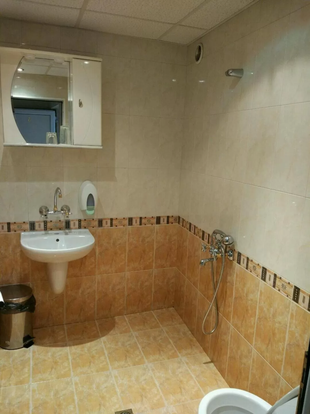 Bathroom in Family Hotel Kartala
