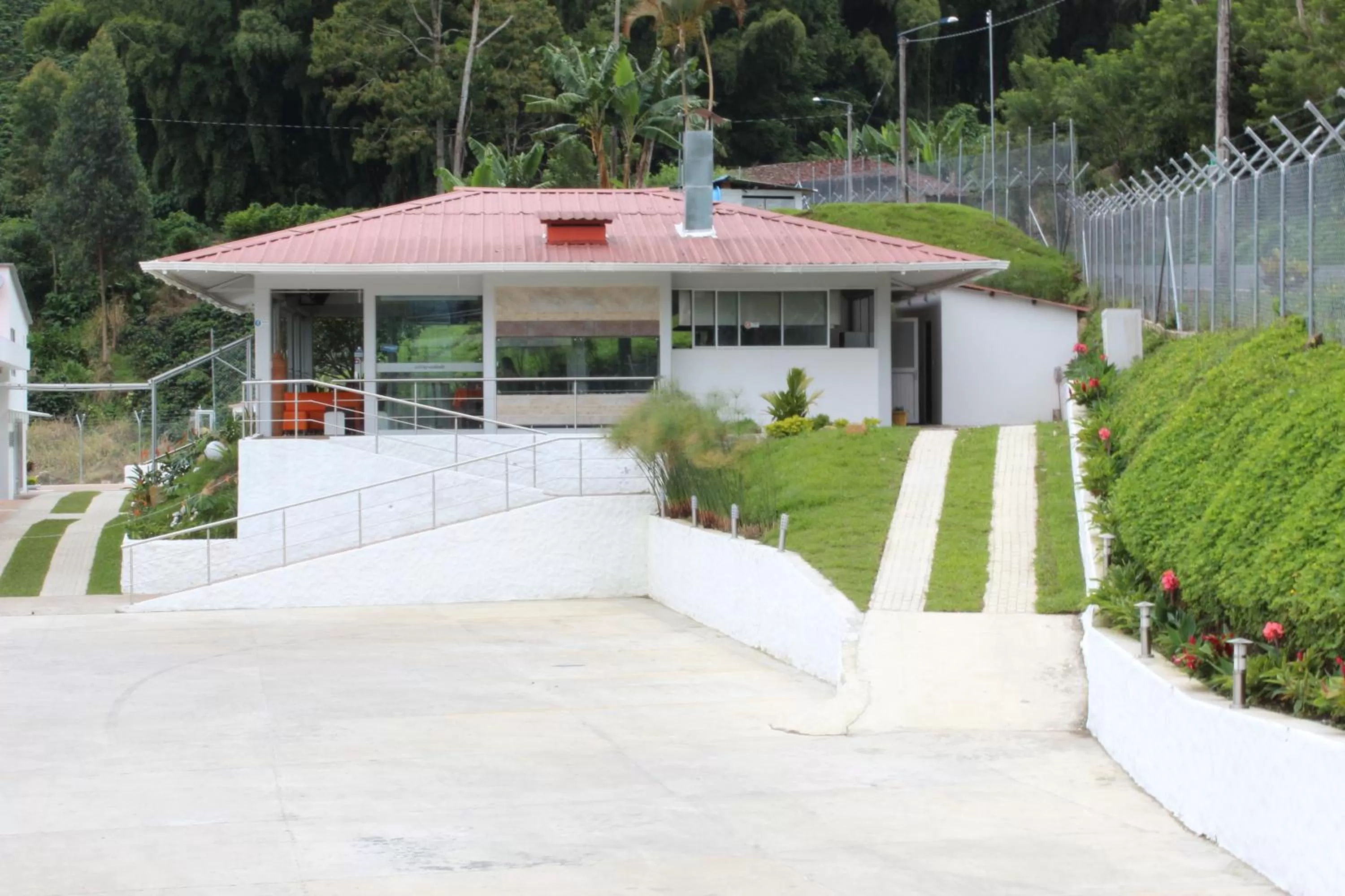 Restaurant/places to eat, Property Building in Sky Club Eco Hotel