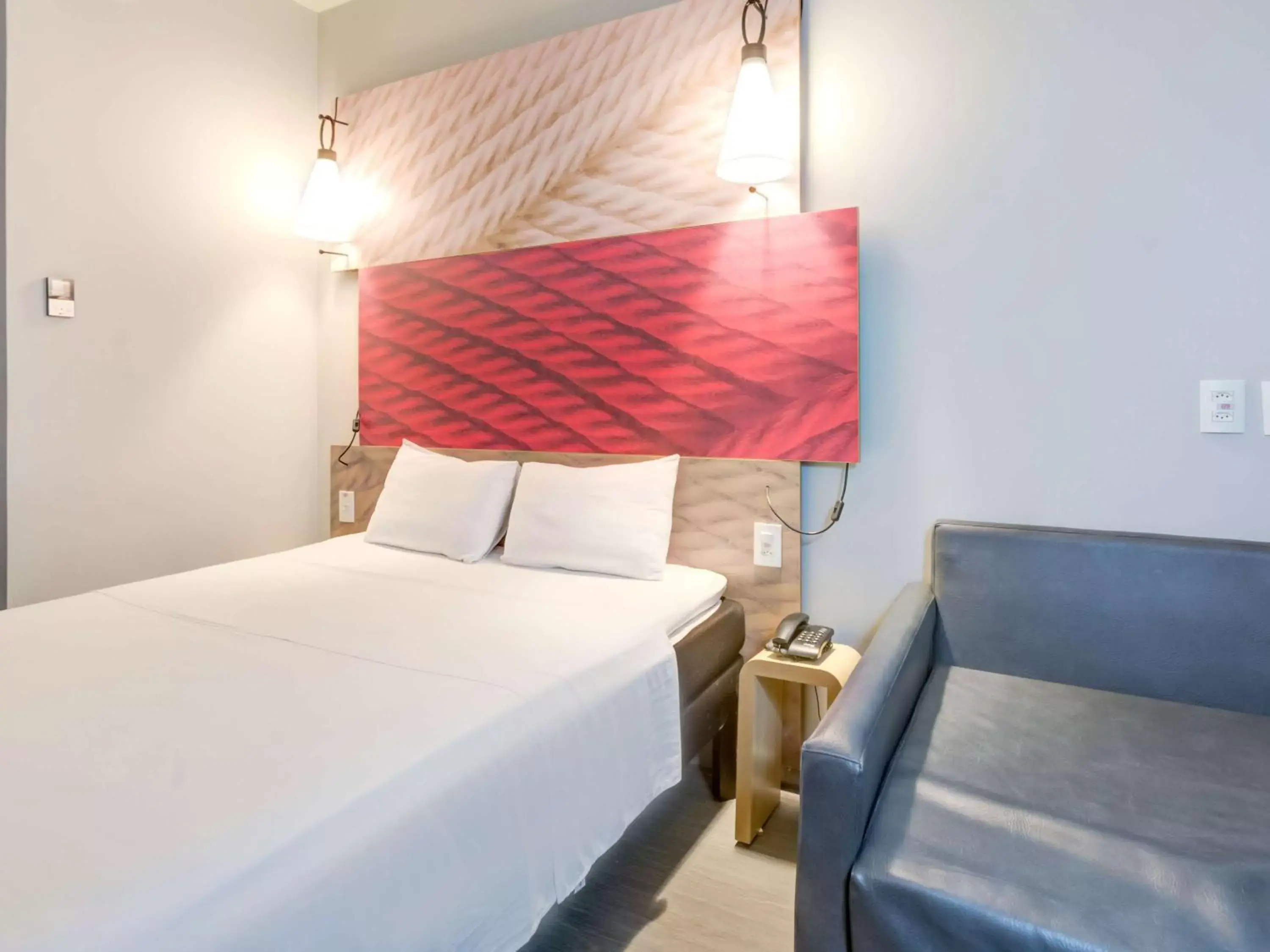 Double Room in ibis Paranagua Double Room in ibis Paranagua