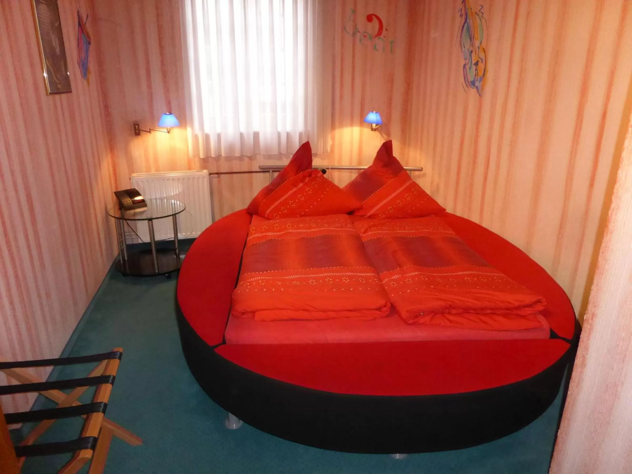 Bed in Gasthaus Storchen Hellas