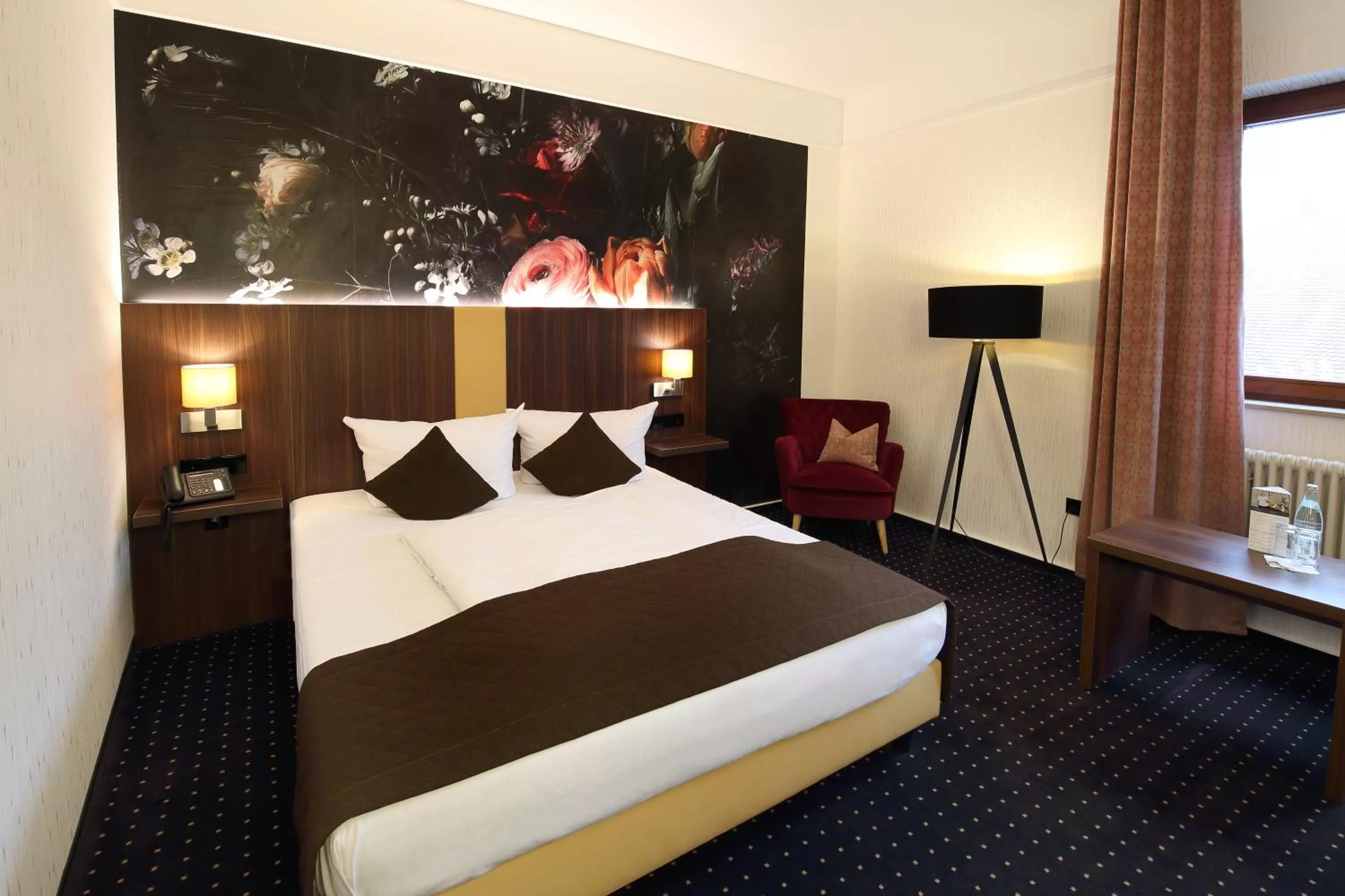 Bed in Lobinger Hotel Weisses Ross