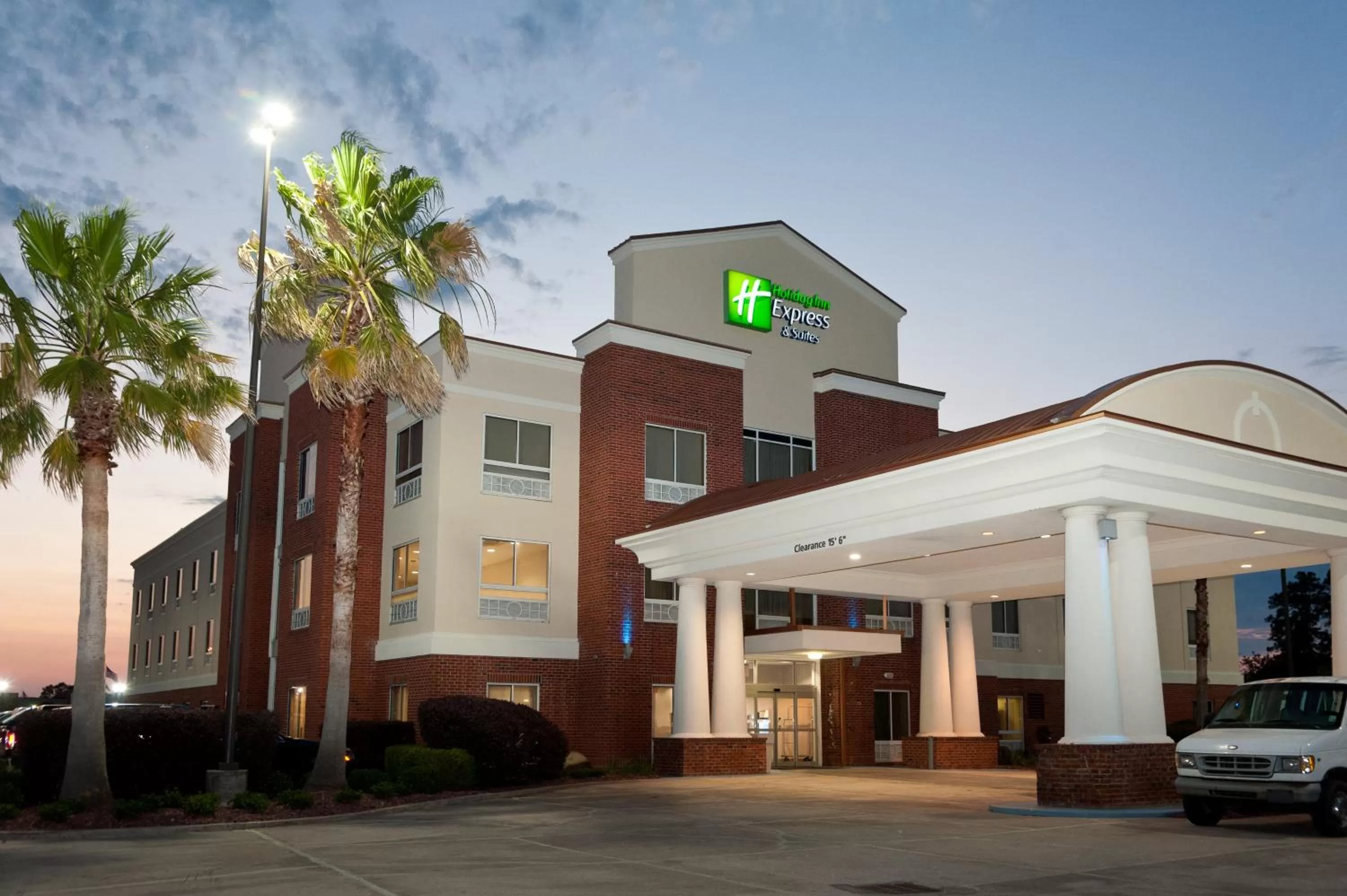 Property building in Holiday Inn Express Hotel & Suites Scott-Lafayette West by IHG