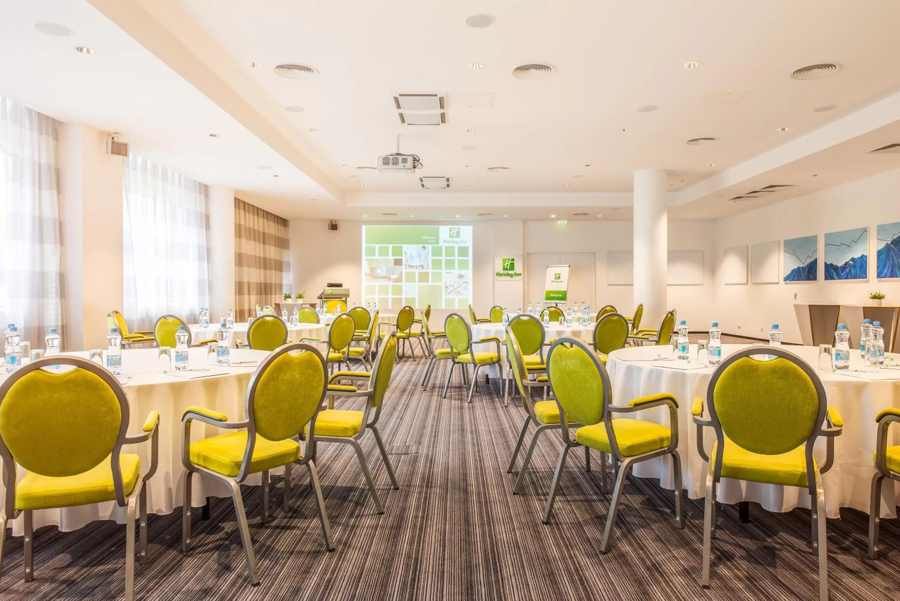 Meeting/conference room in Holiday Inn Vilnius by IHG