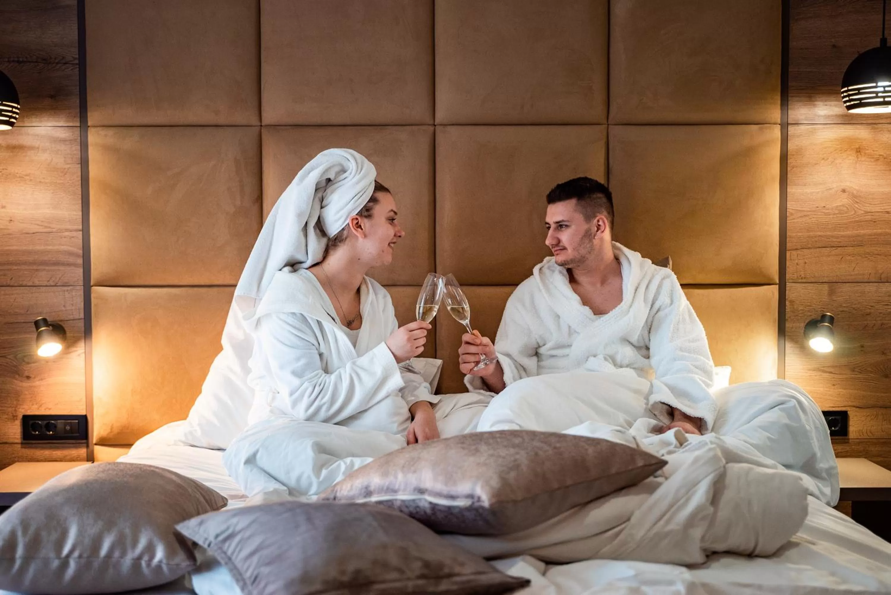 Guests, Bed in Hotel Mirjana & Rastoke