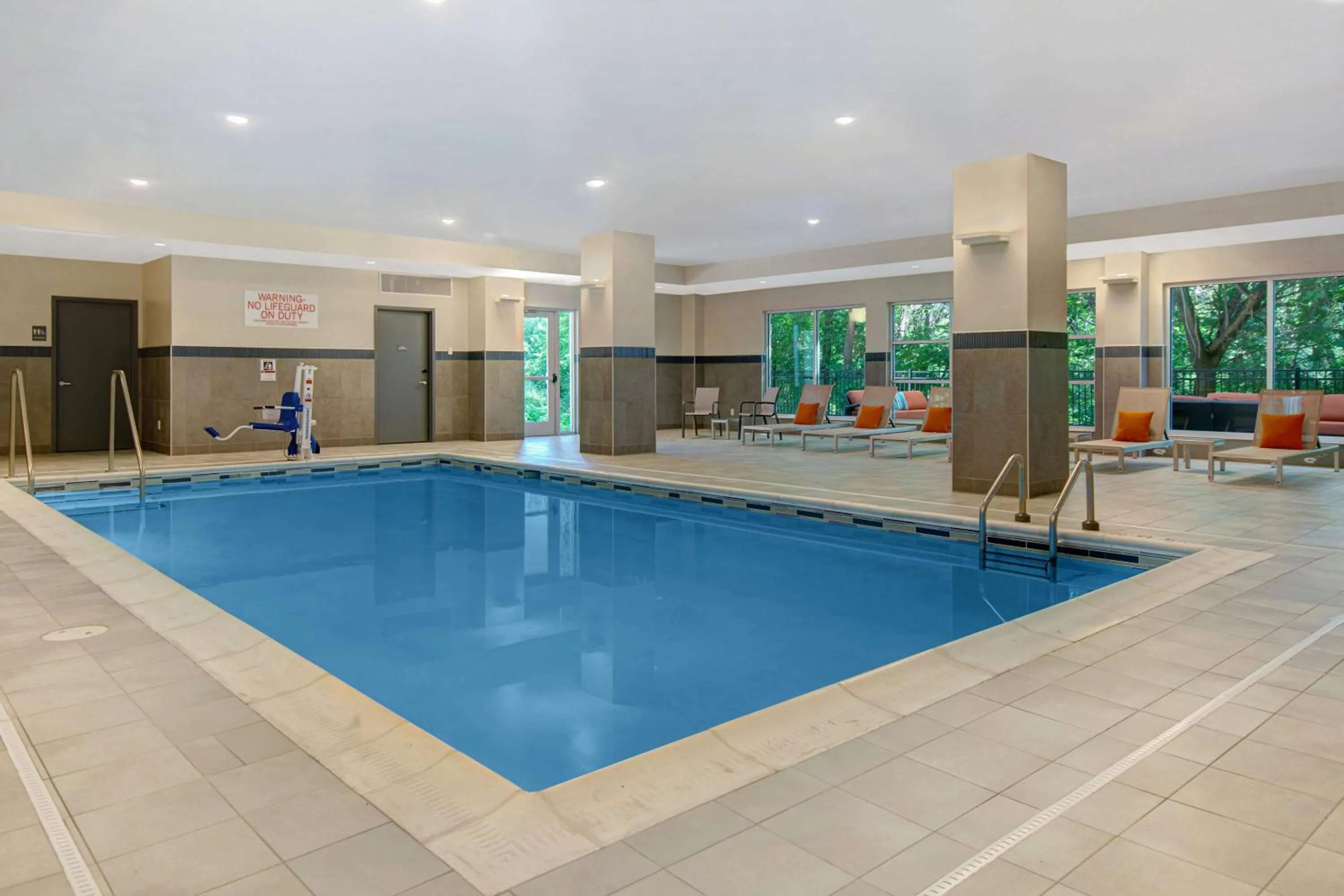Swimming pool in Hyatt House Mall Of America Msp Airport