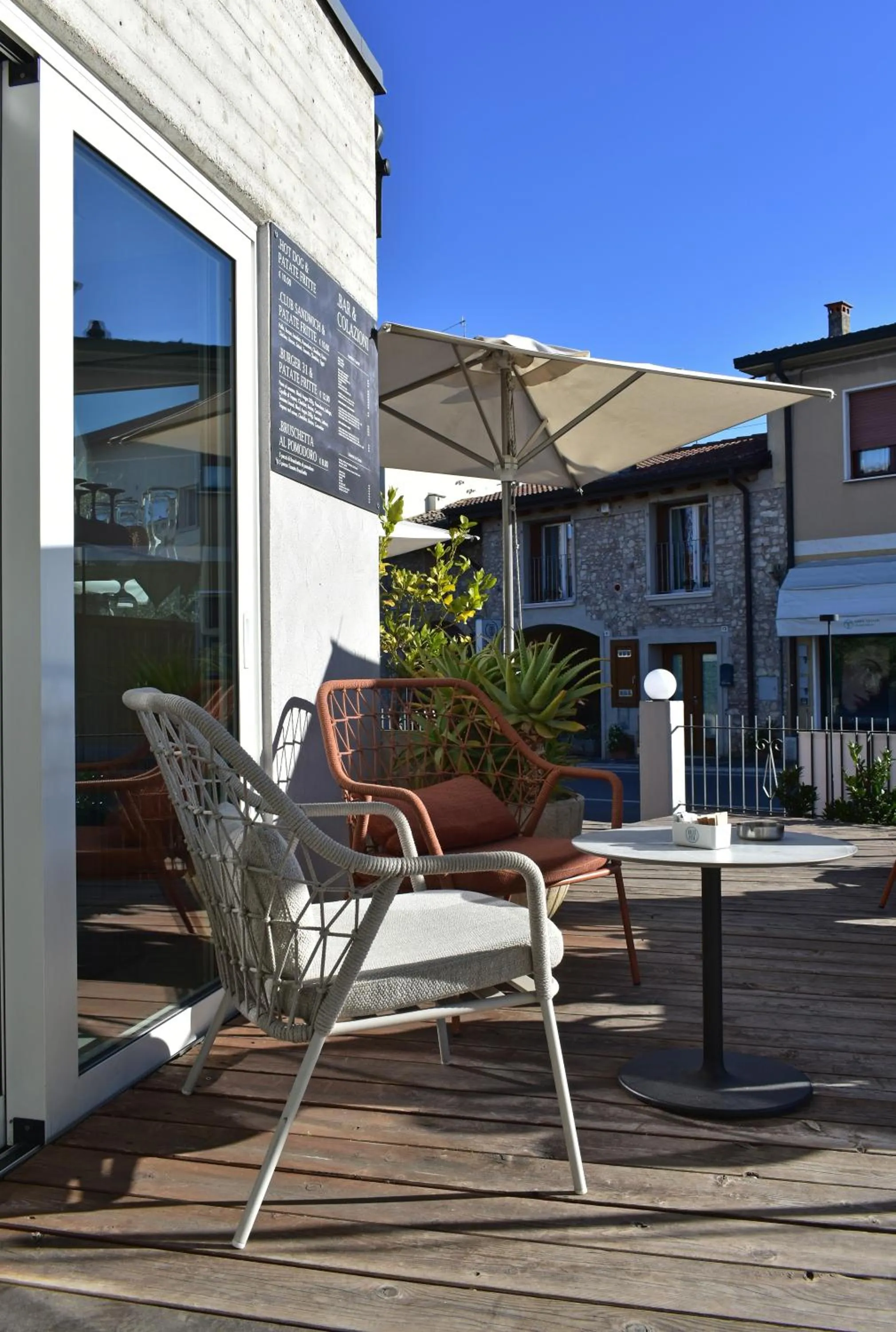 Restaurant/places to eat in Hotel Marolda