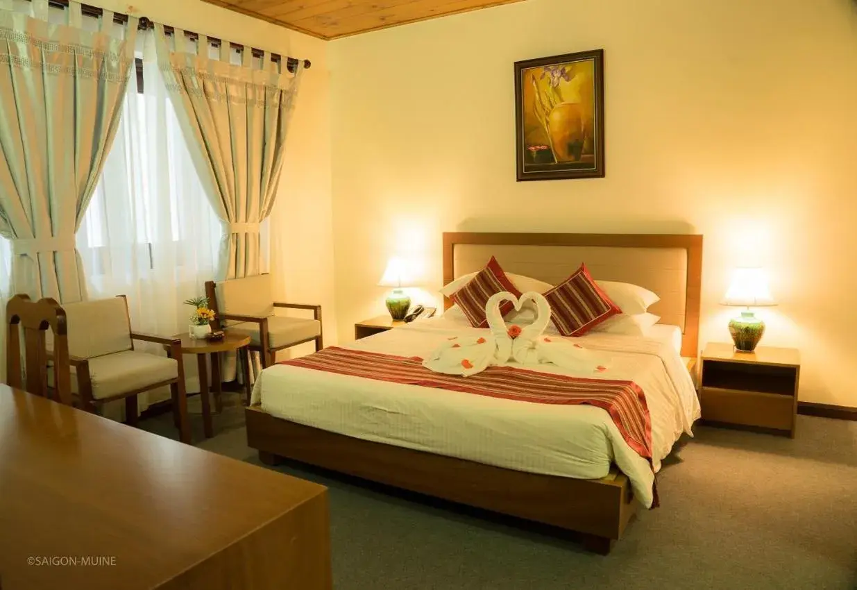 Standard Double or Twin Room Hill Side - Across street in Saigon Mui Ne Resort Standard Double or Twin Room Hill Side - Across street in Saigon Mui Ne Resort