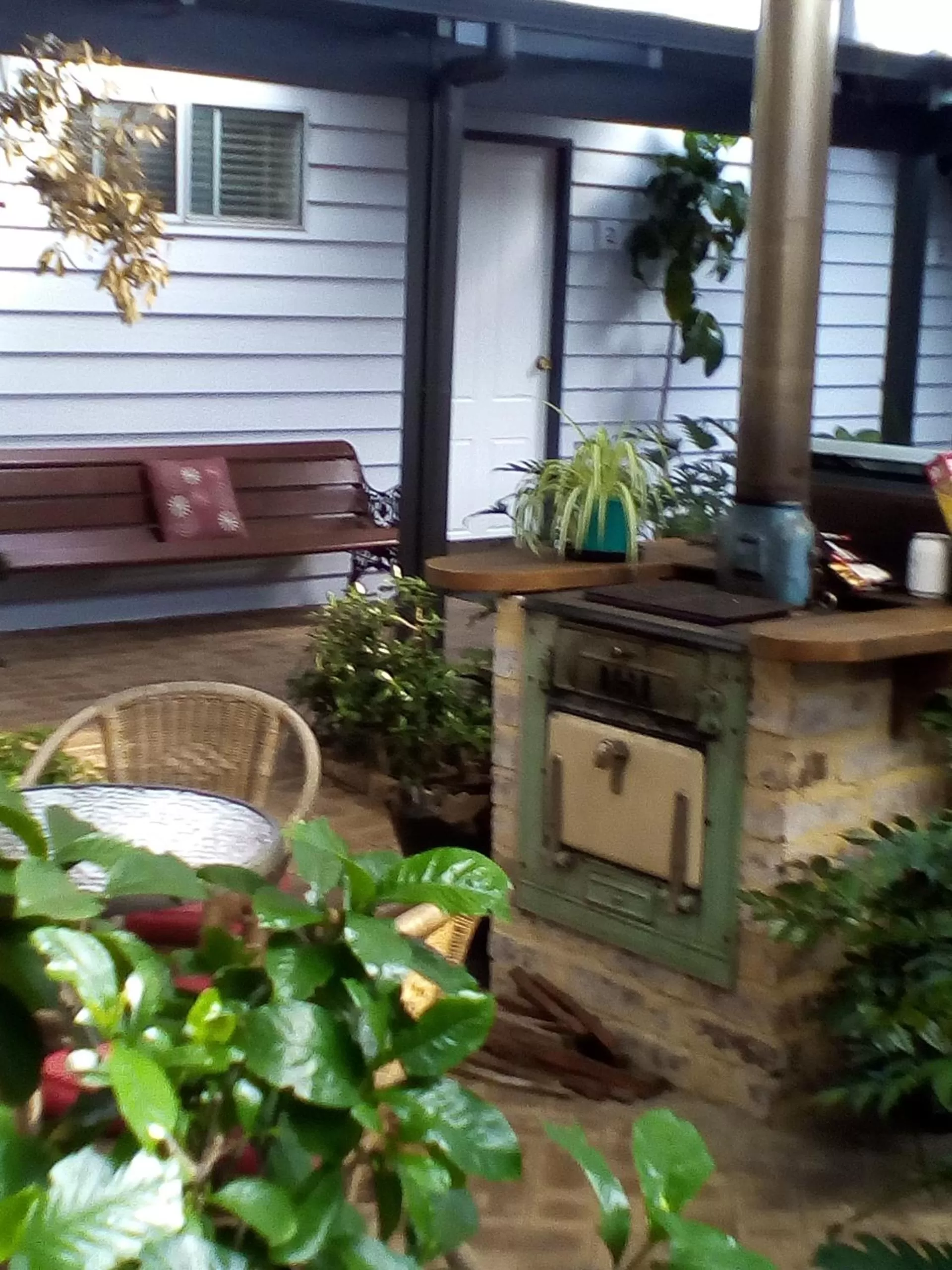 BBQ facilities in Adamsons Riverside Accommodation