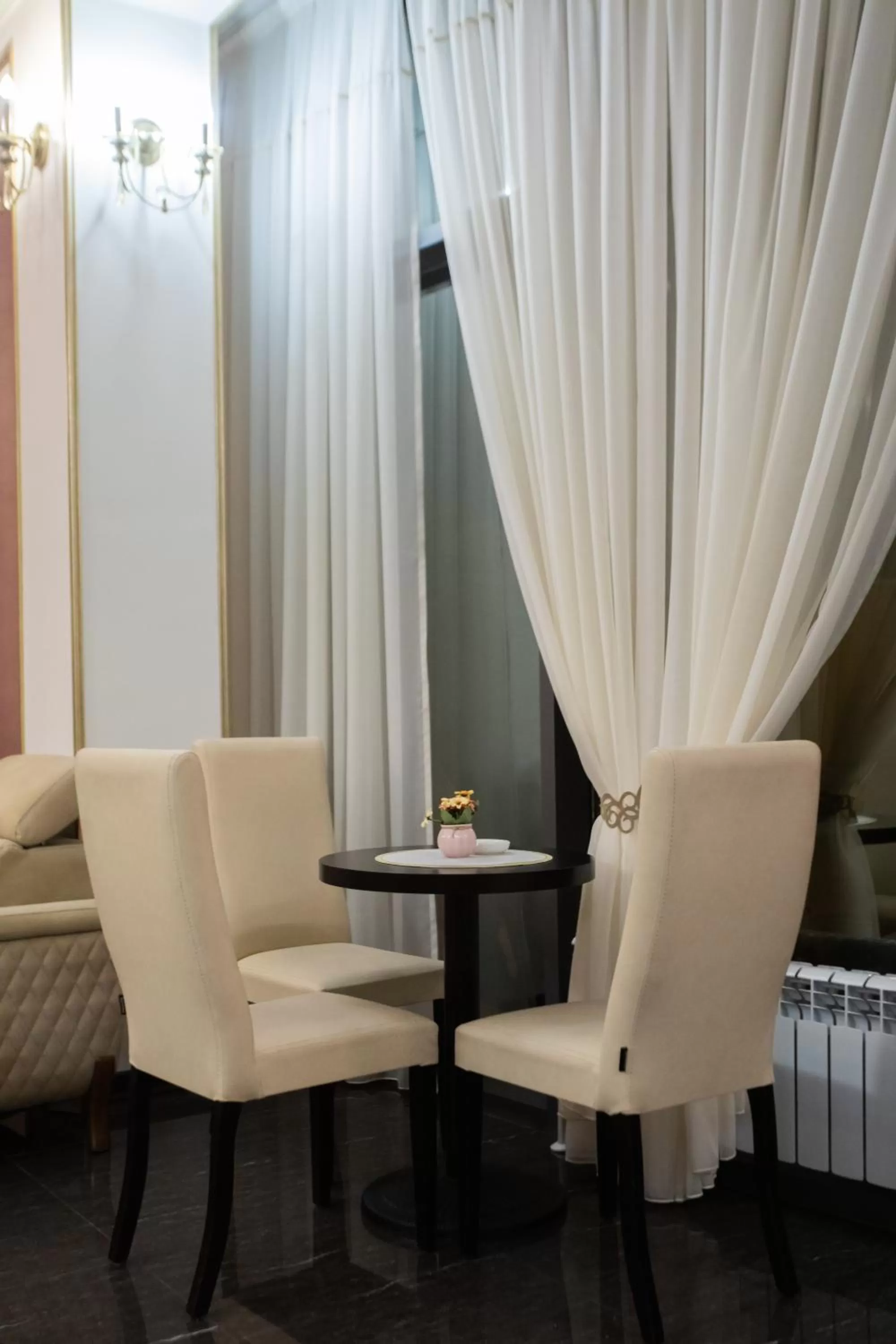 Seating Area in Nork Hotel