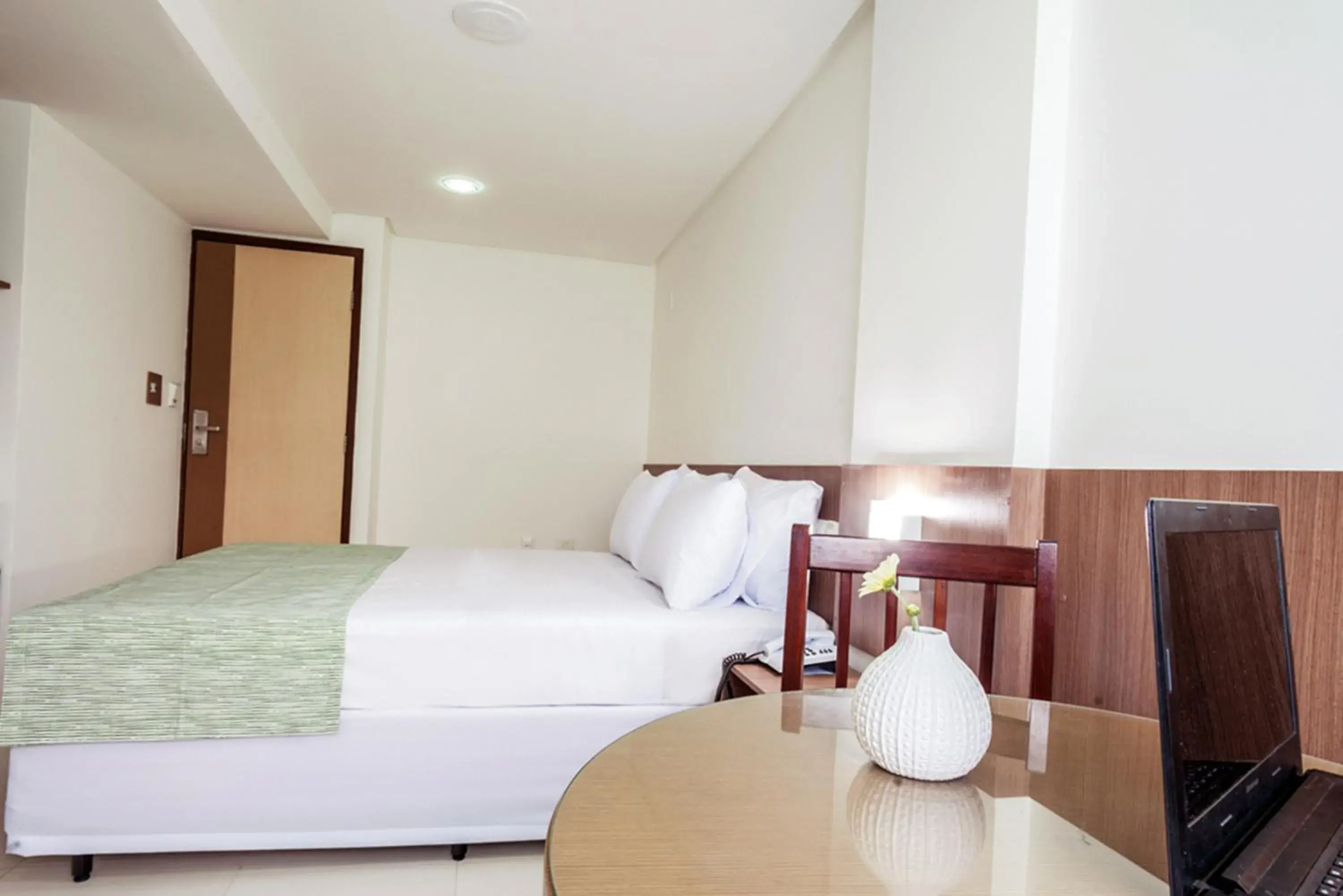 Superior Room with Double Bed in João Pessoa Hplus Beach Superior Room with Double Bed in João Pessoa Hplus Beach