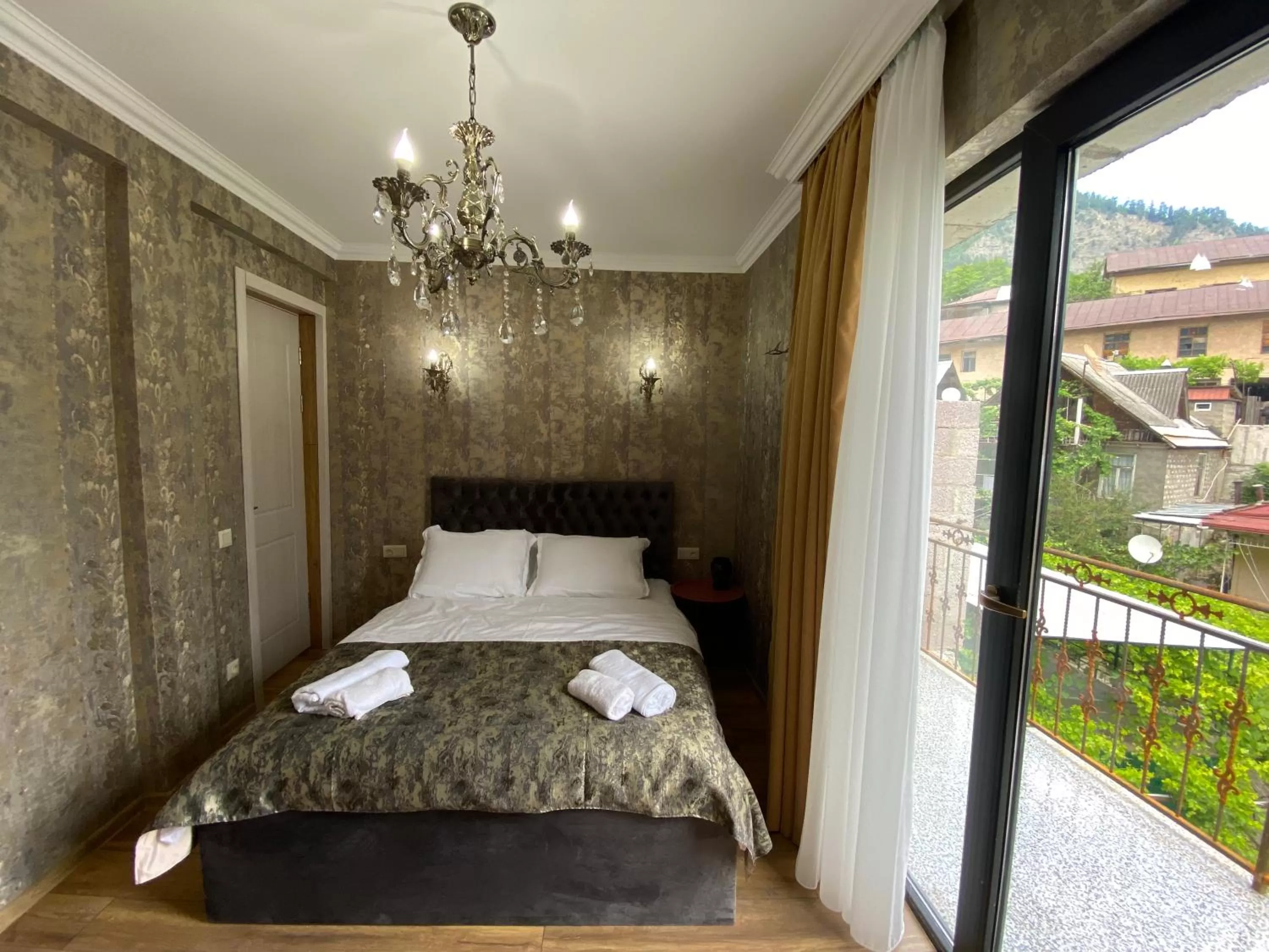 Bed in Hotel Sunny Days Borjomi